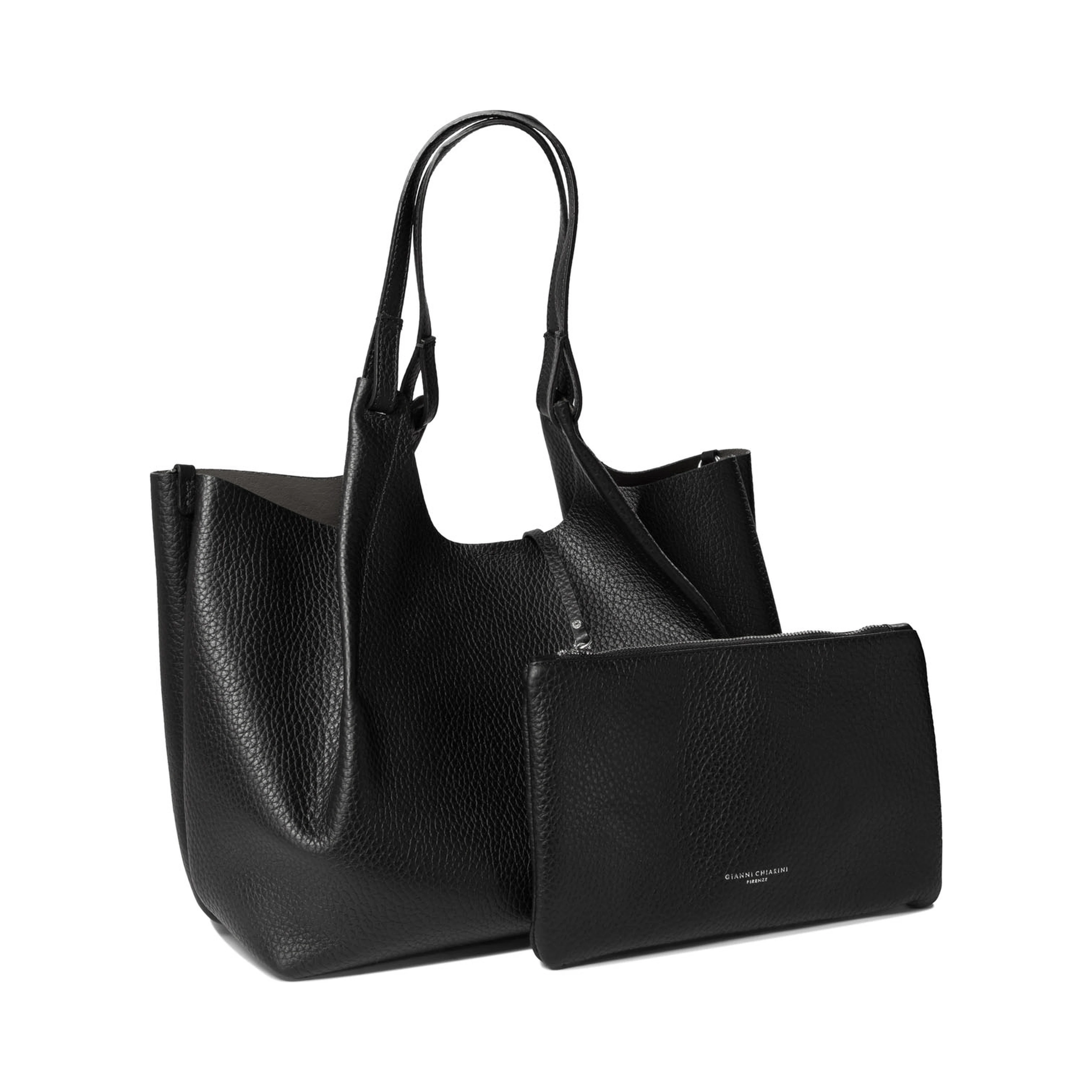 Shoulder bags