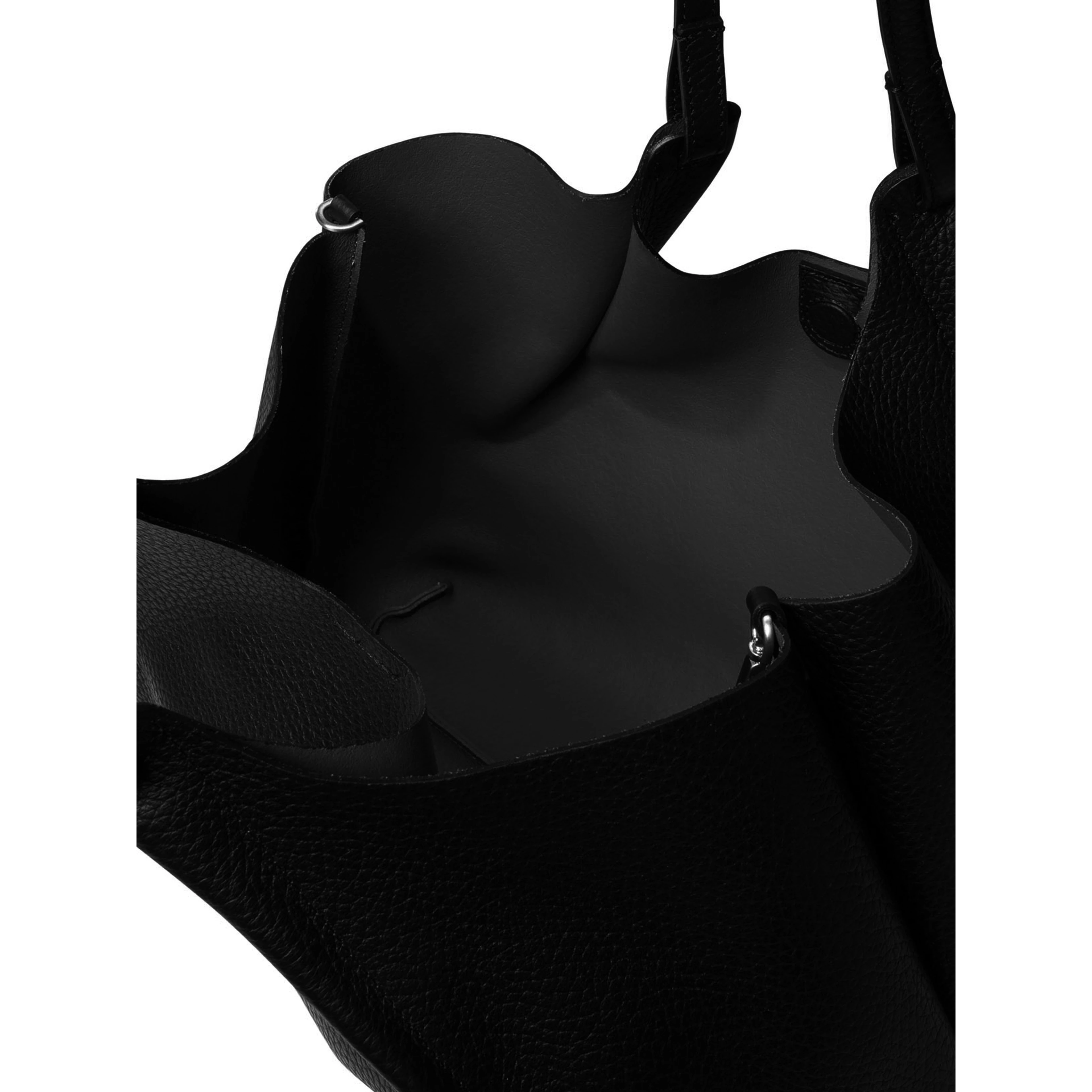 Shoulder bags