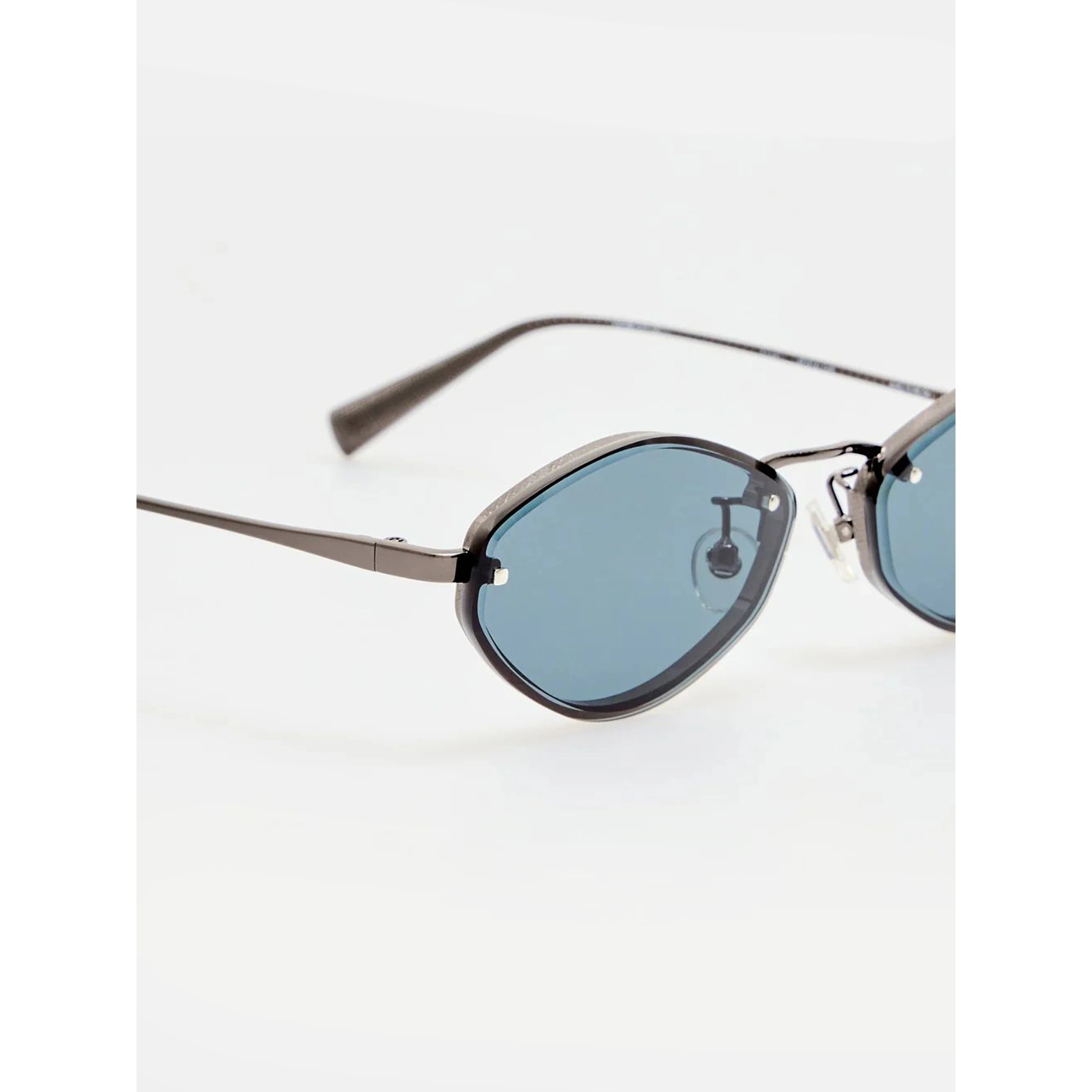 JACQUEMUS glasses