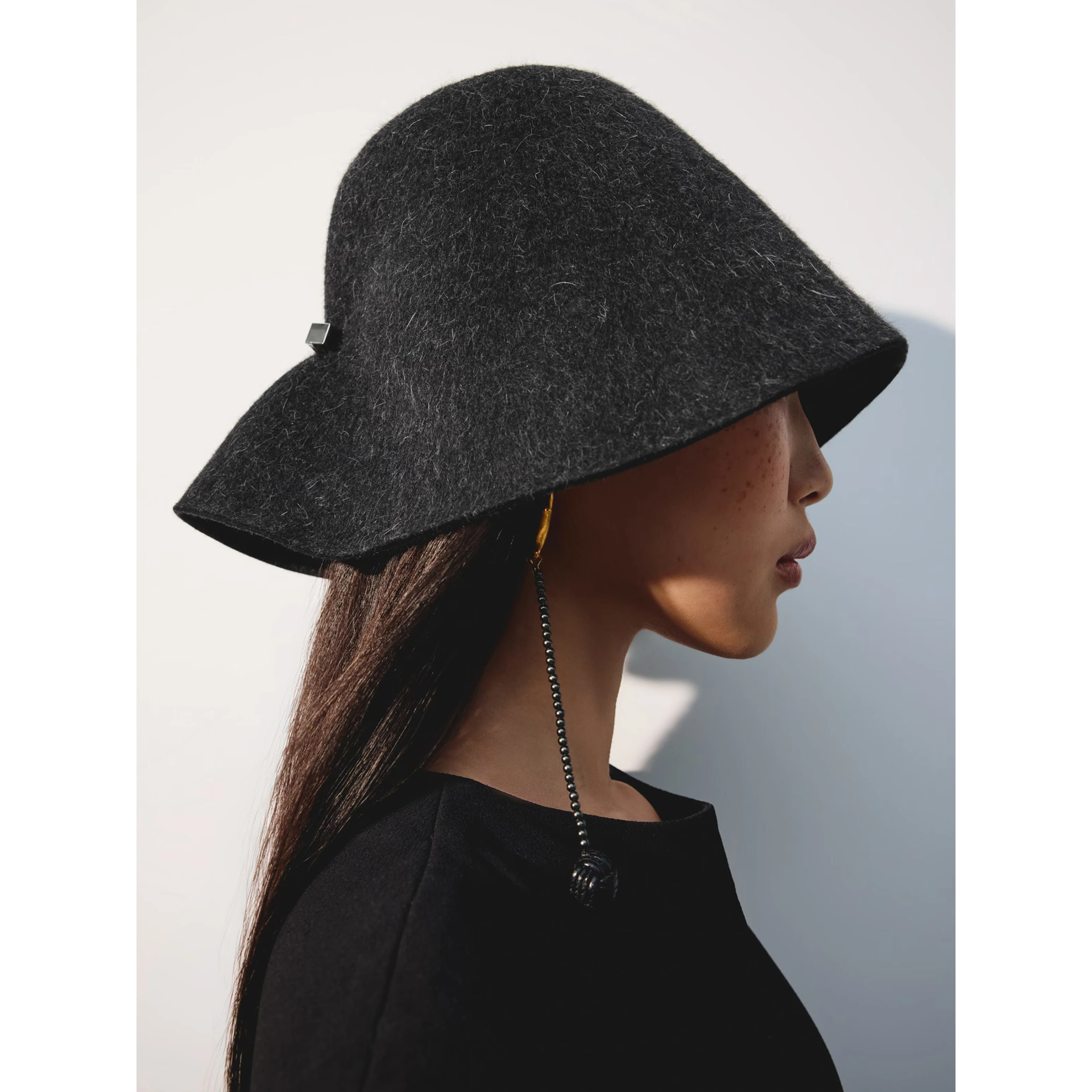 JACQUEMUS hat