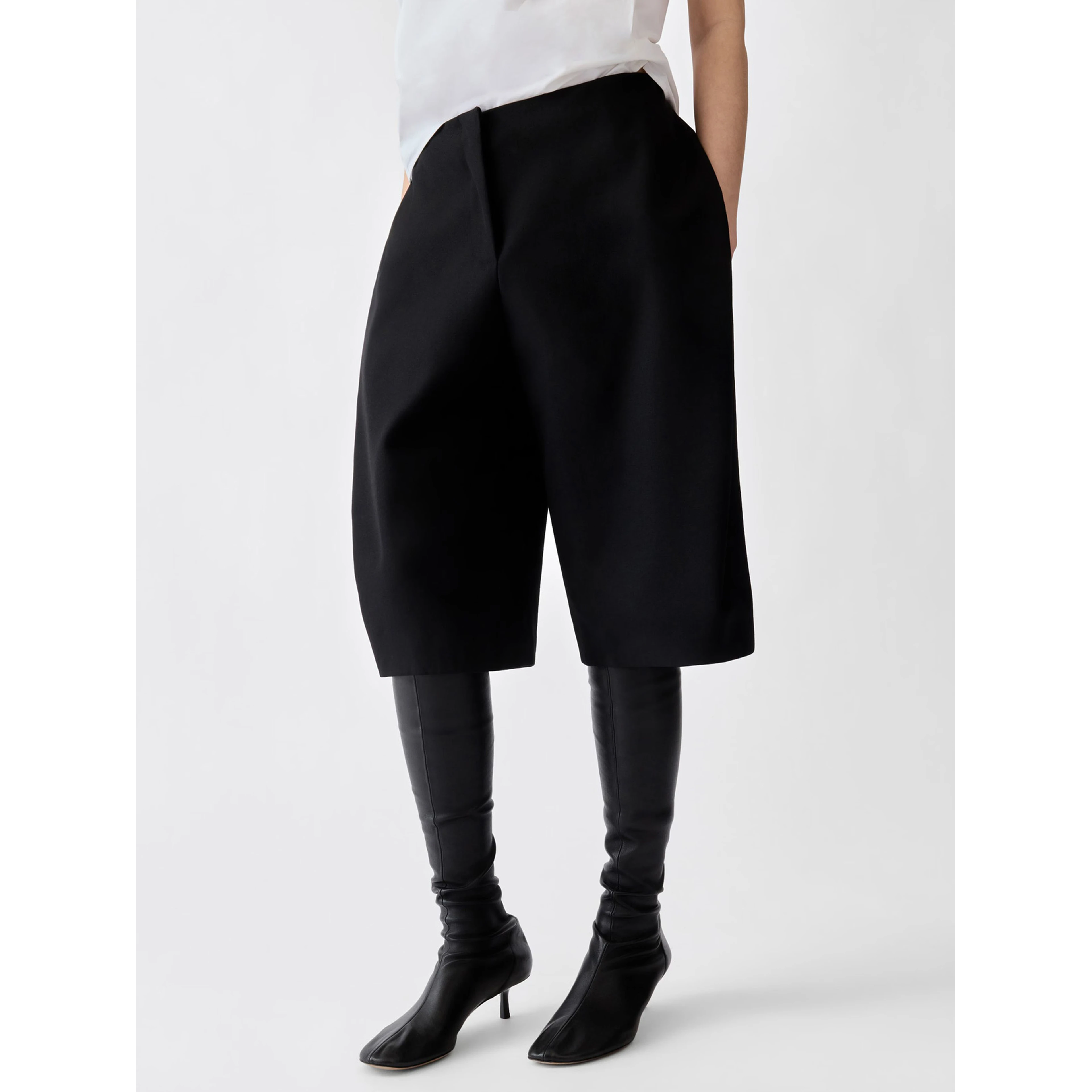 JACQUEMUS bermuda shorts