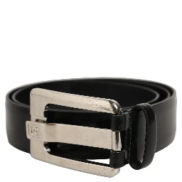 Black Leather Silver Tone Metal Buckle Belt