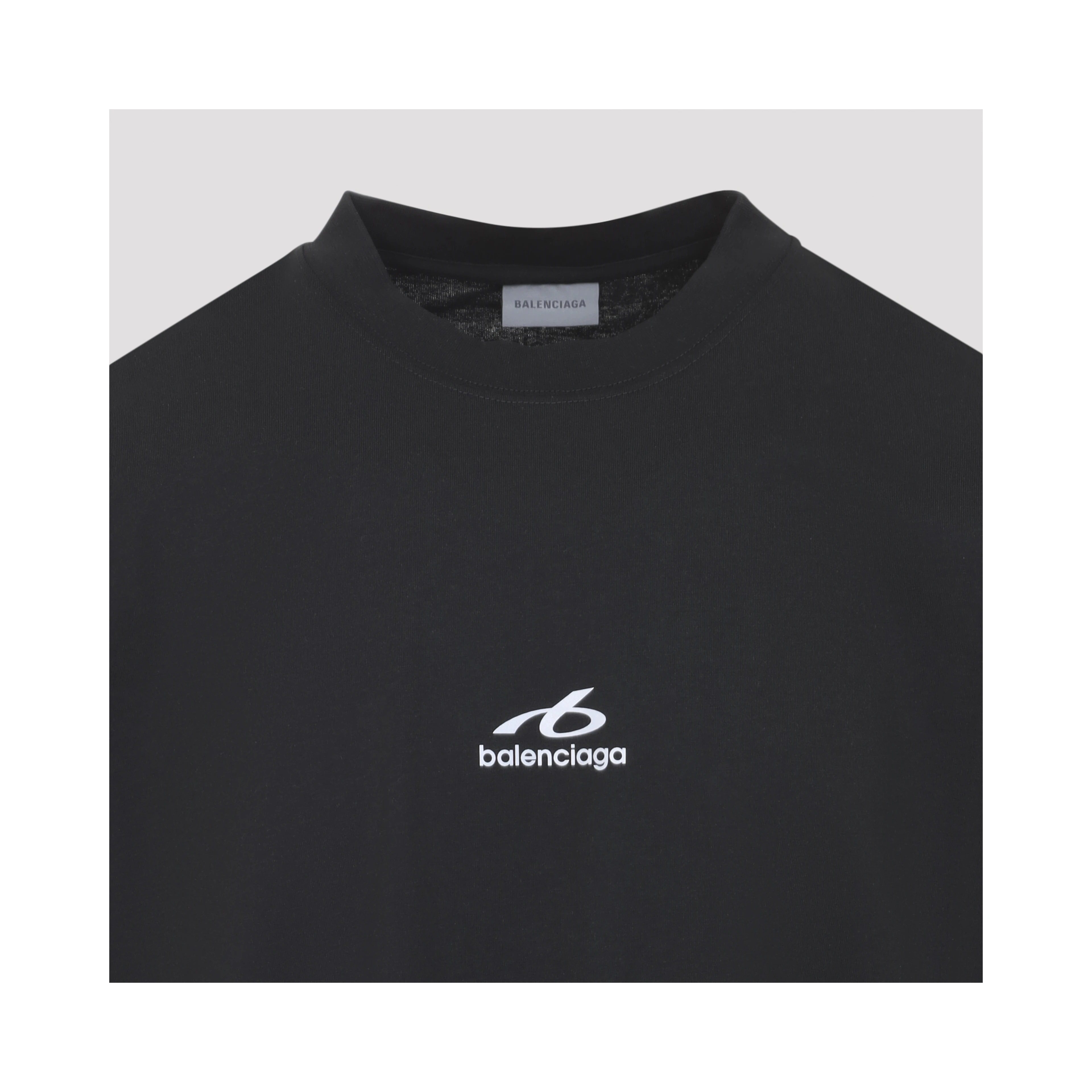 MEDIUM FIT T-SHIRT