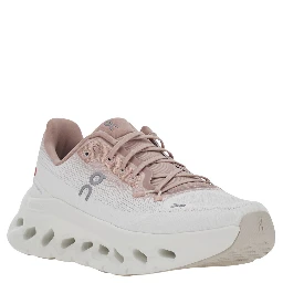 Cloudtilt shoes with cushioned sole in Tech Fabric white unisex