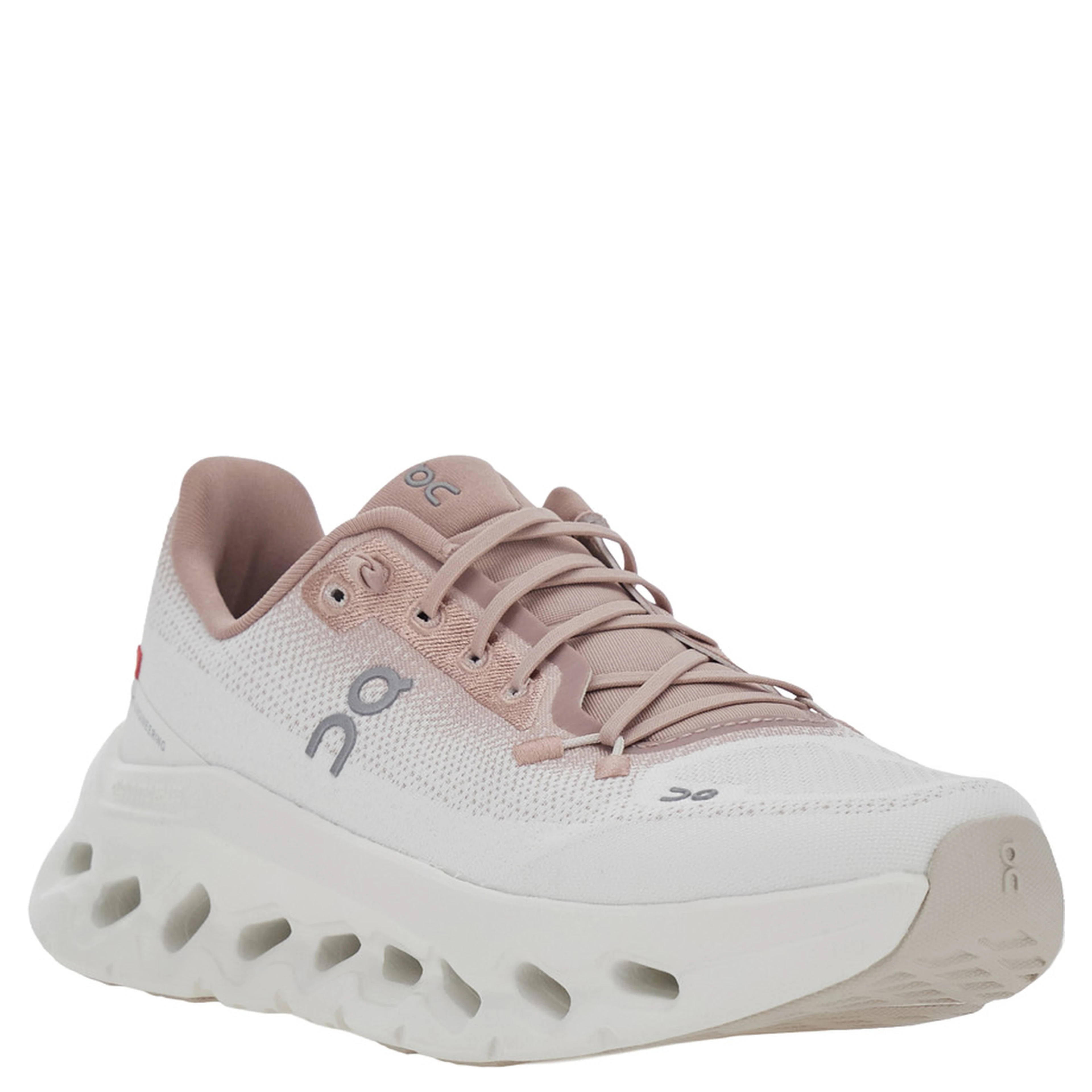 Cloudtilt shoes with cushioned sole in Tech Fabric white unisex