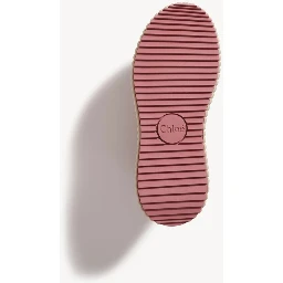 Chloè Sneakers