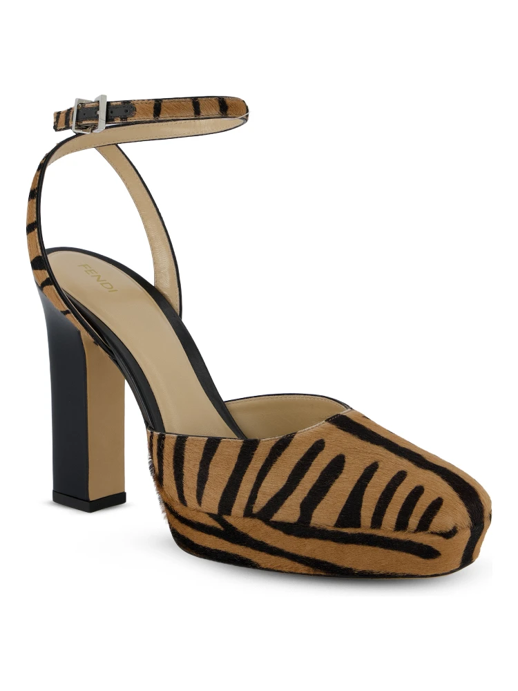 Fendi Flat shoes Beige/black alternative