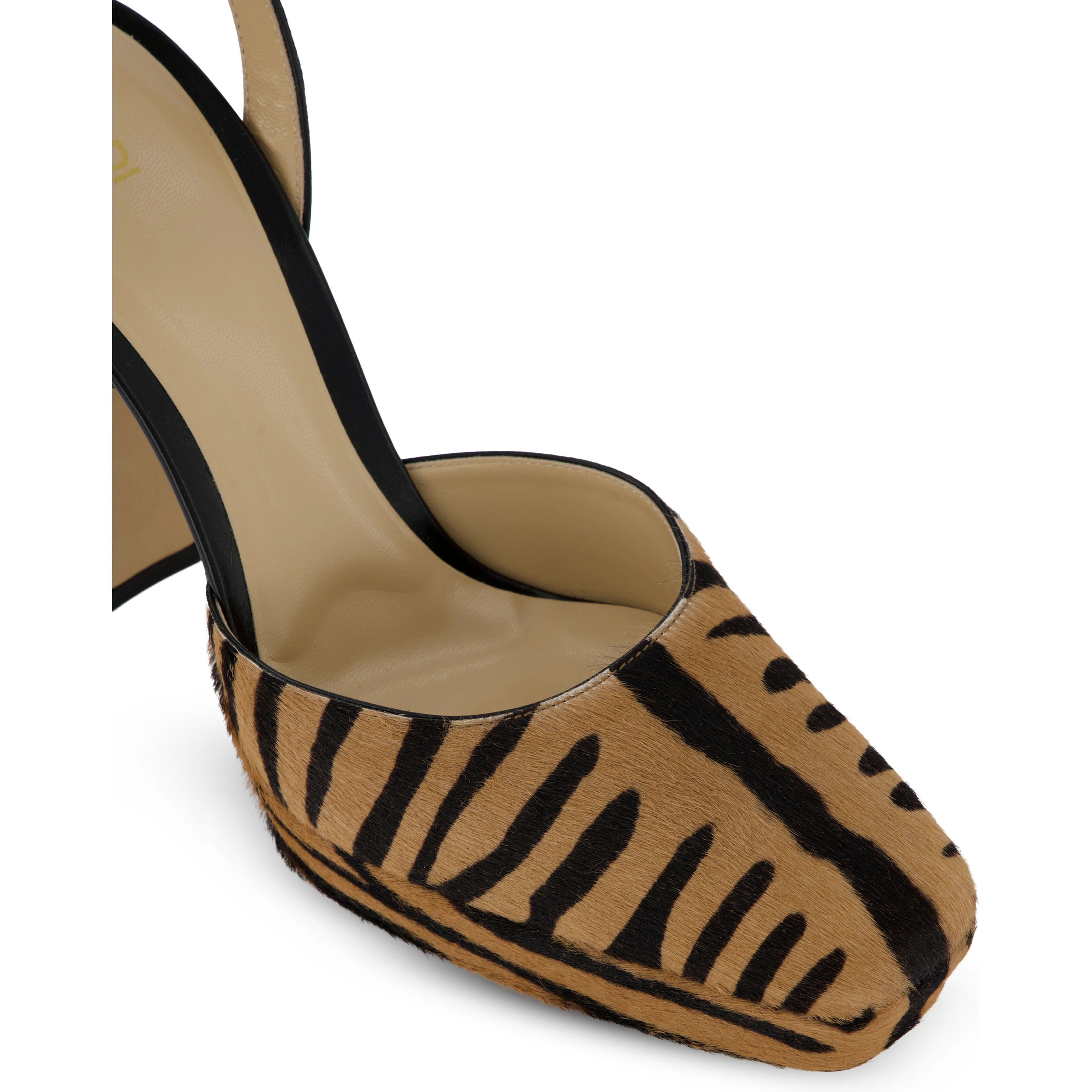 Fendi Flat shoes Beige/black