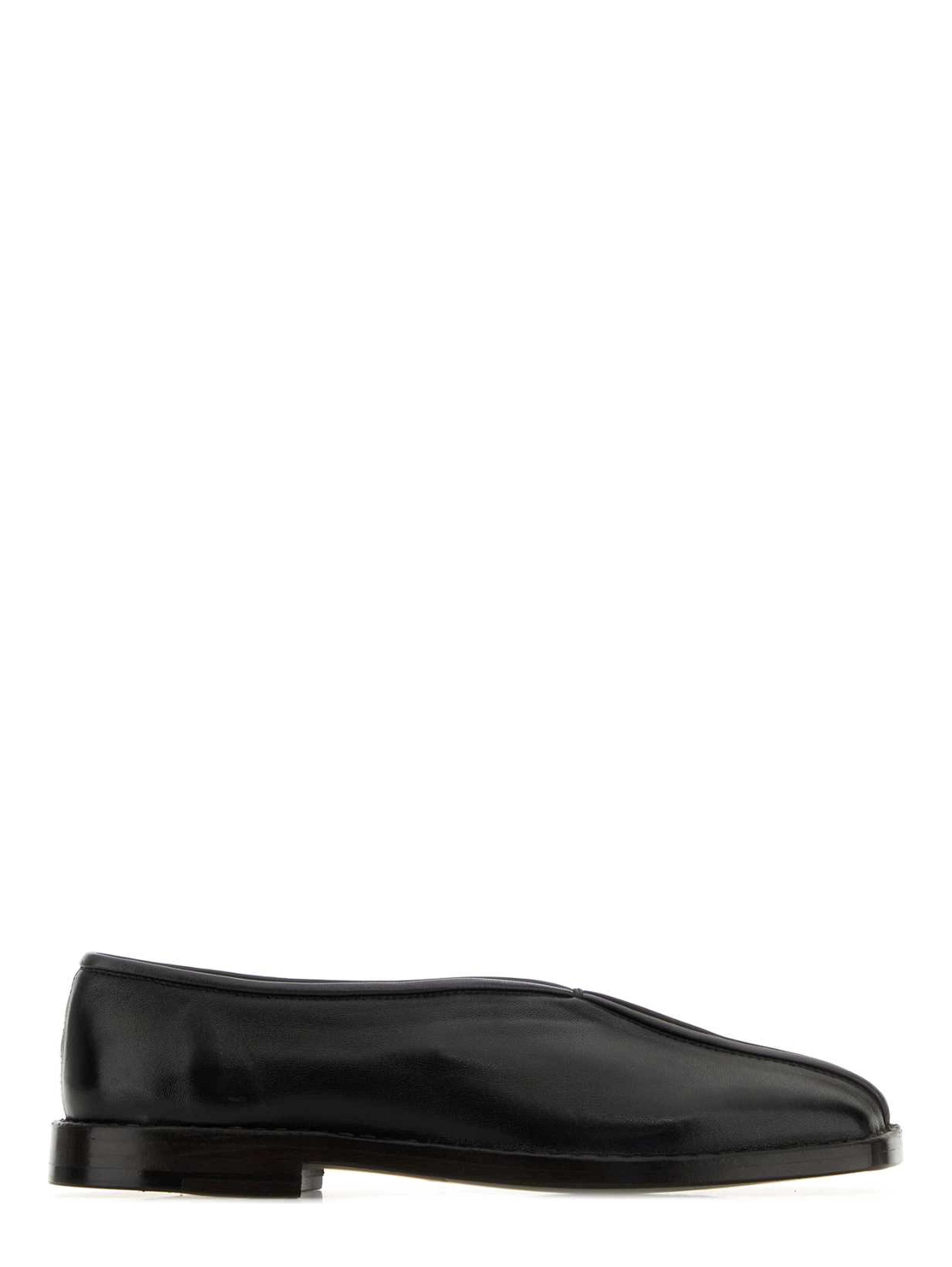 FLAT PIPED SLIPPERS