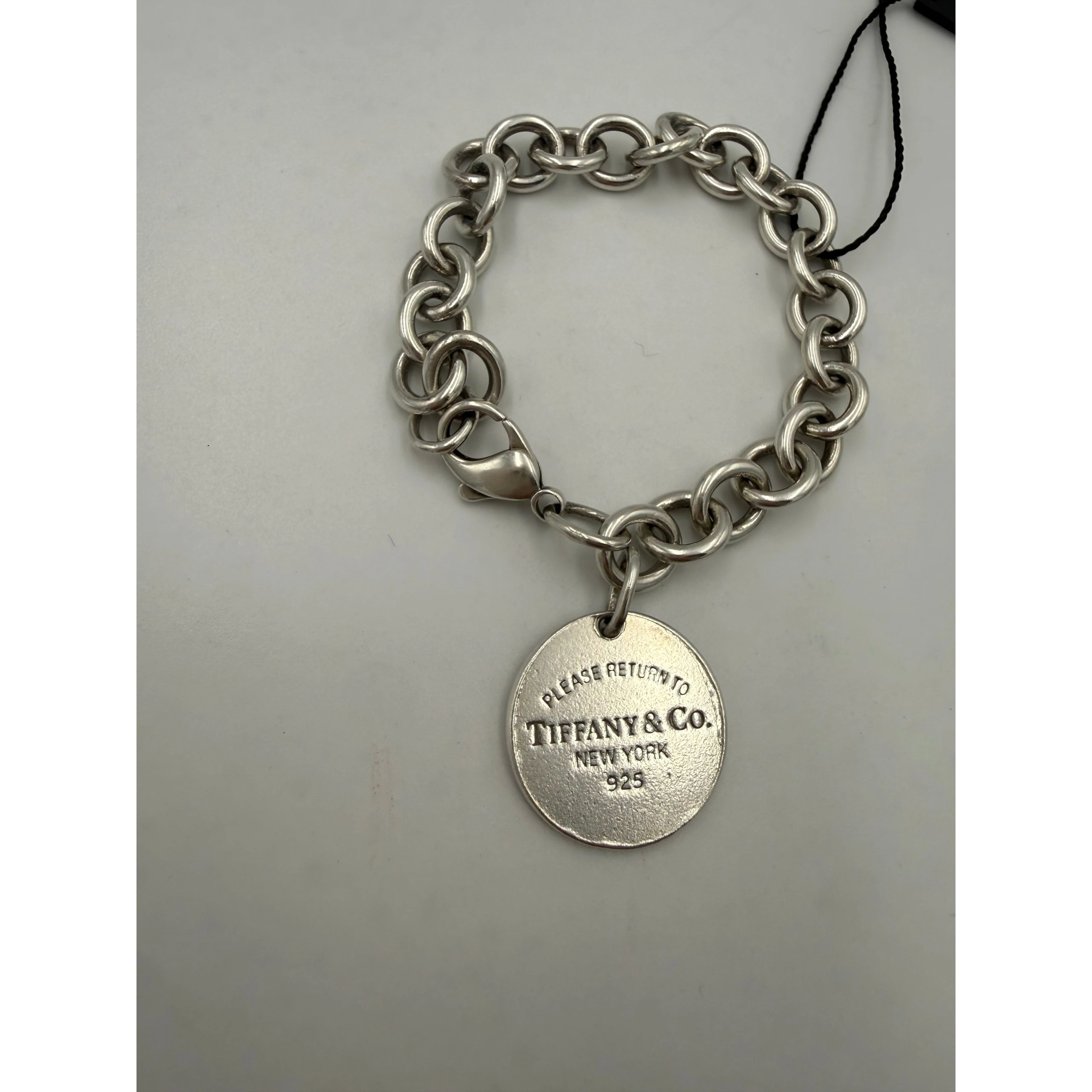 TIFFANY & CO. RETURN TO Round Pendant Bracelet