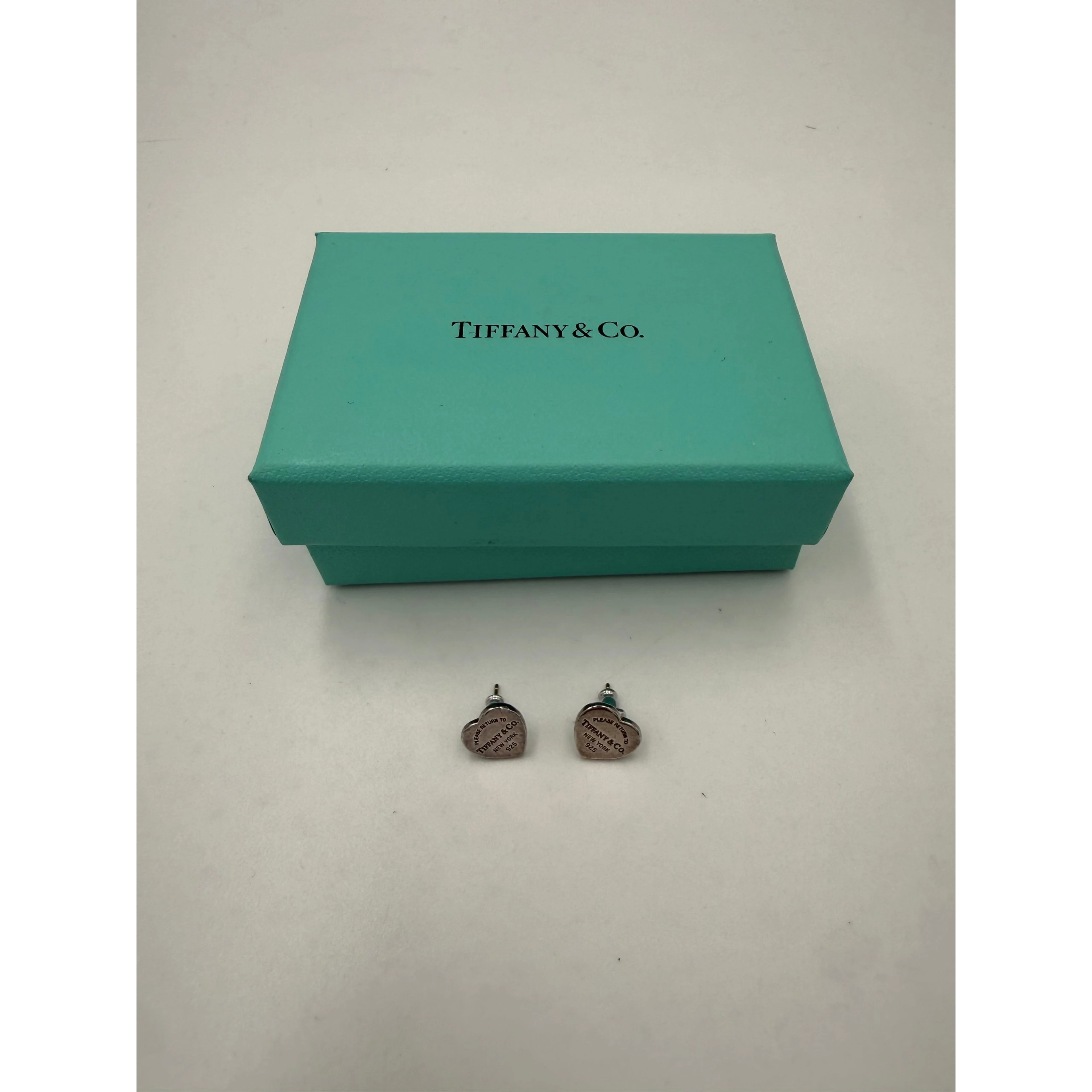 TIFFANY & CO. RETURN TO Earrings