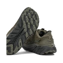"Clifton UTL" Low-Top Sneakers