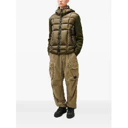 CP COMPANY Sweaters