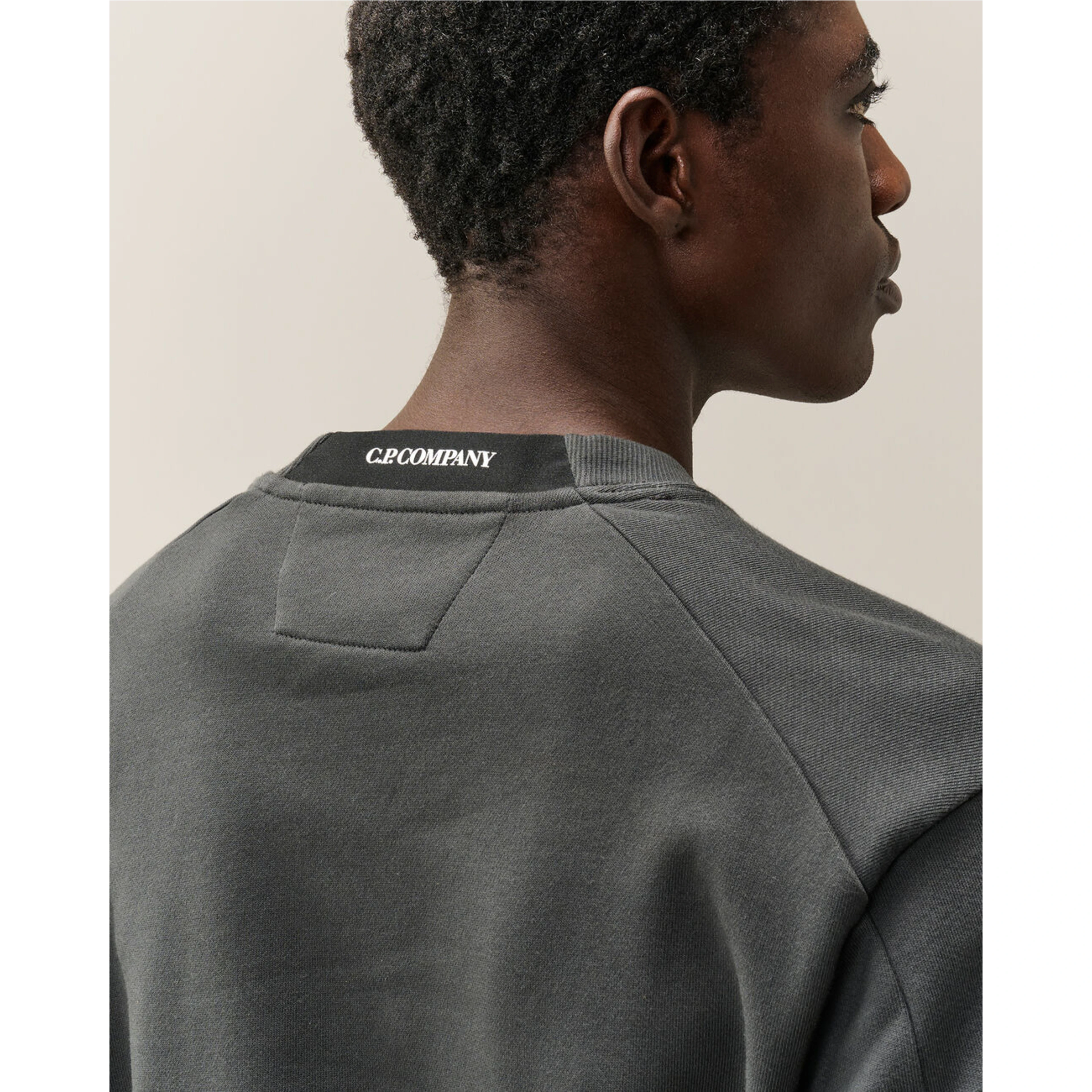 CP COMPANY Sweaters