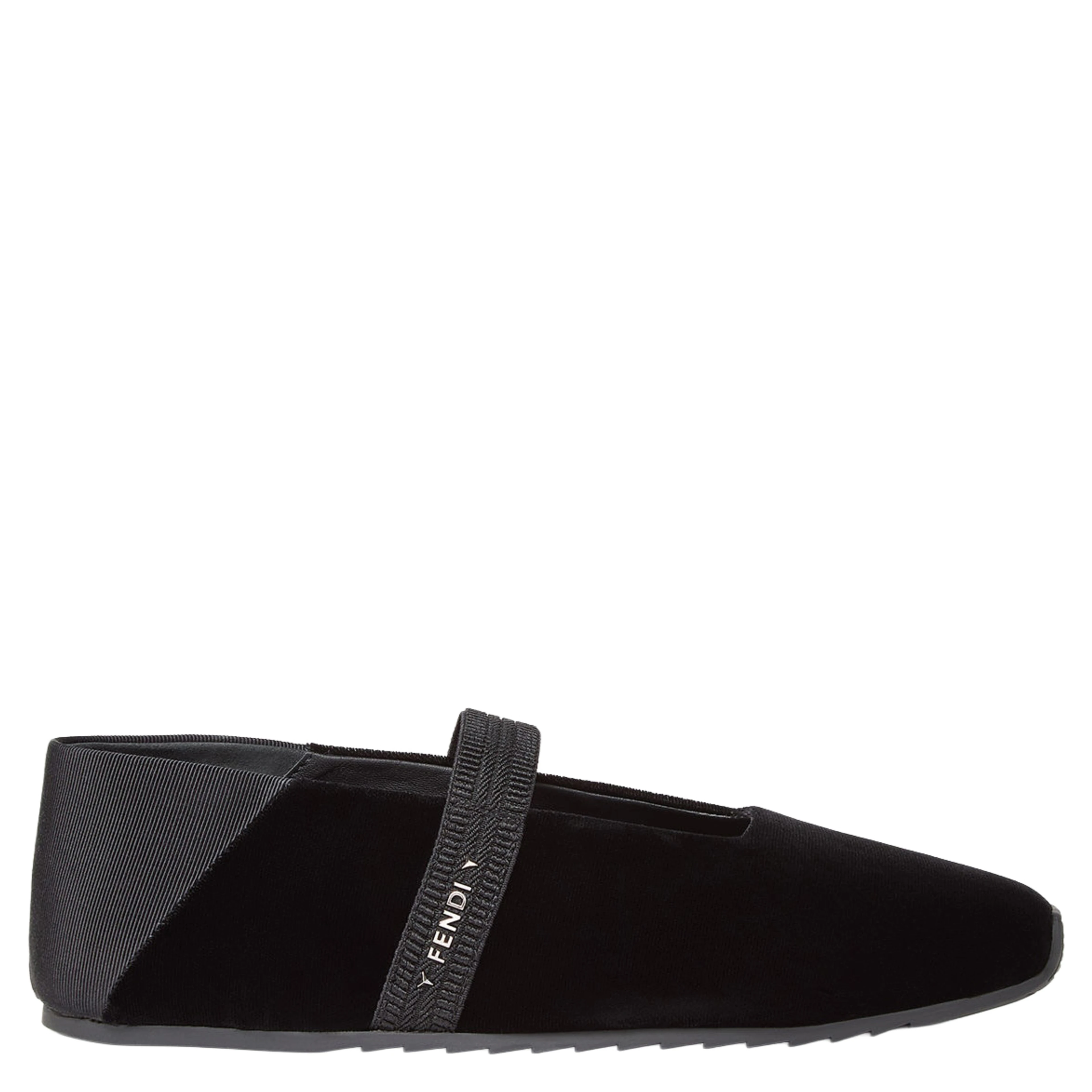 FENDI Flat shoes