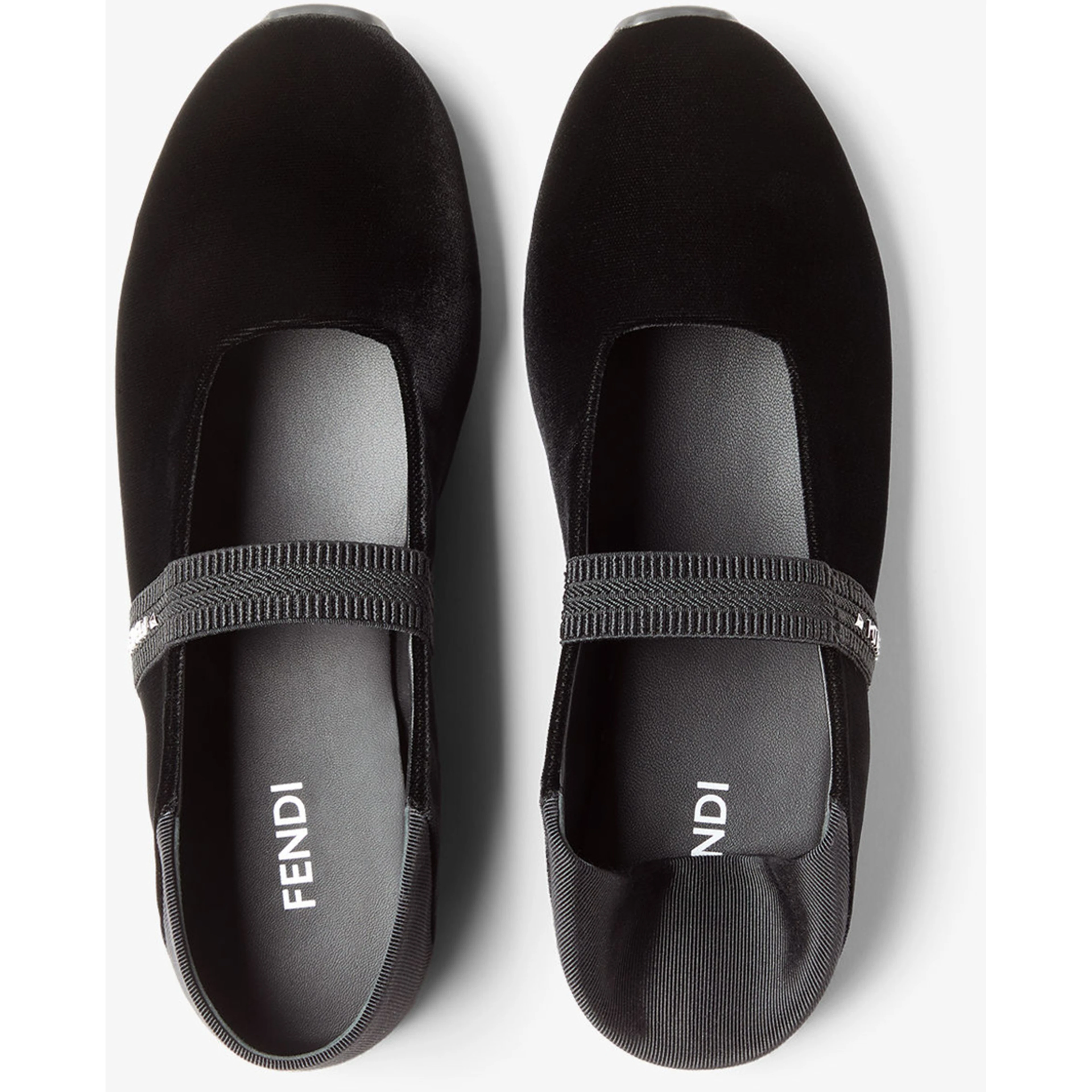 FENDI Flat shoes
