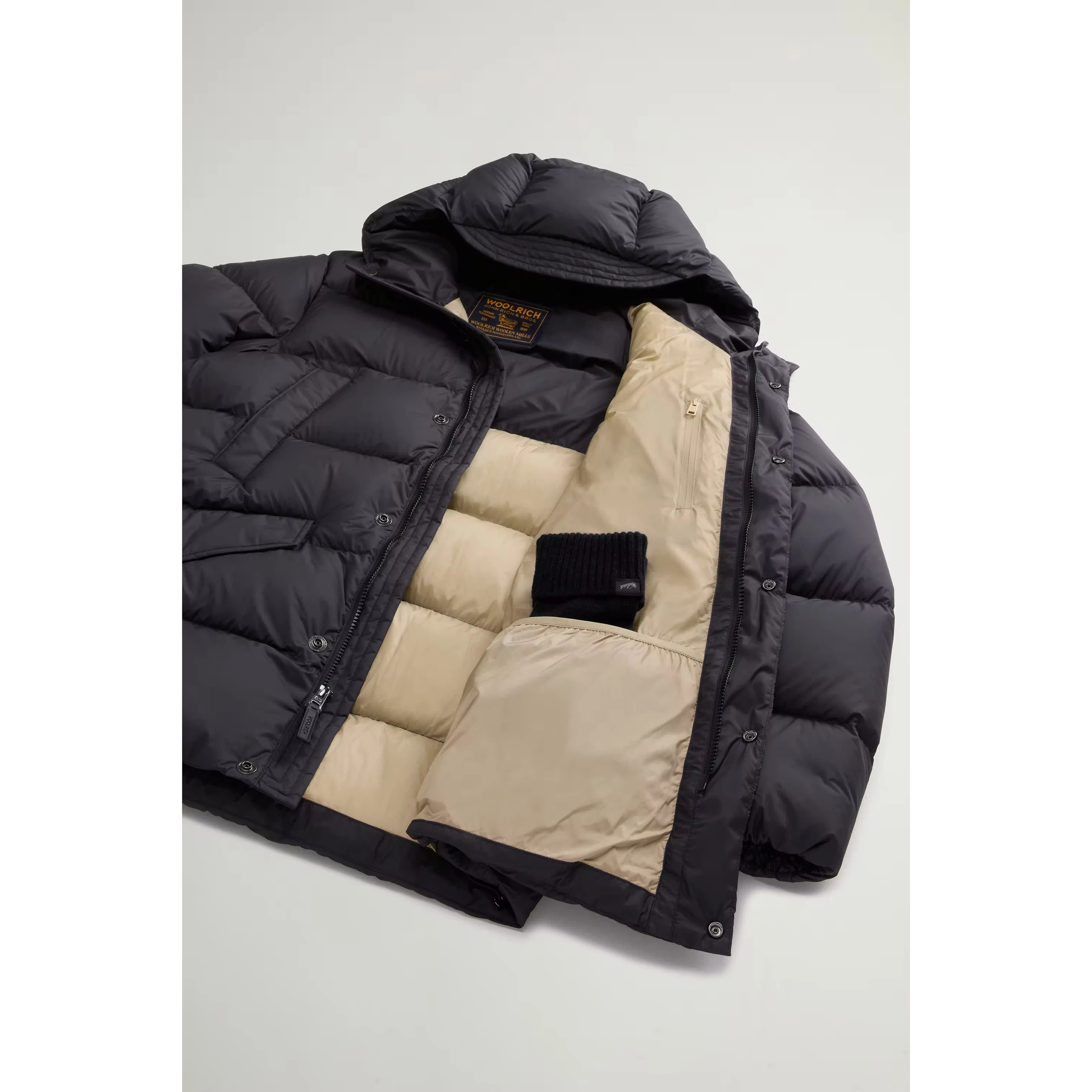 WOOLRICH Coats