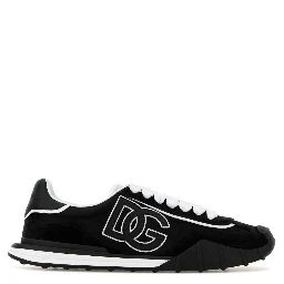 LOW-TOP SNEAKERS