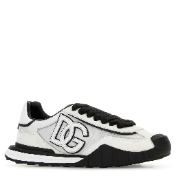 LOW-TOP SNEAKERS