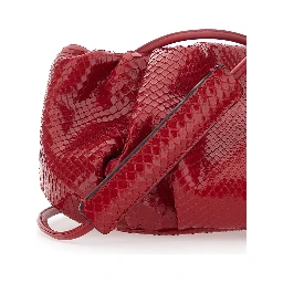 Pillow Red Clutch with shoulder strap and magnetic closure in leather for women