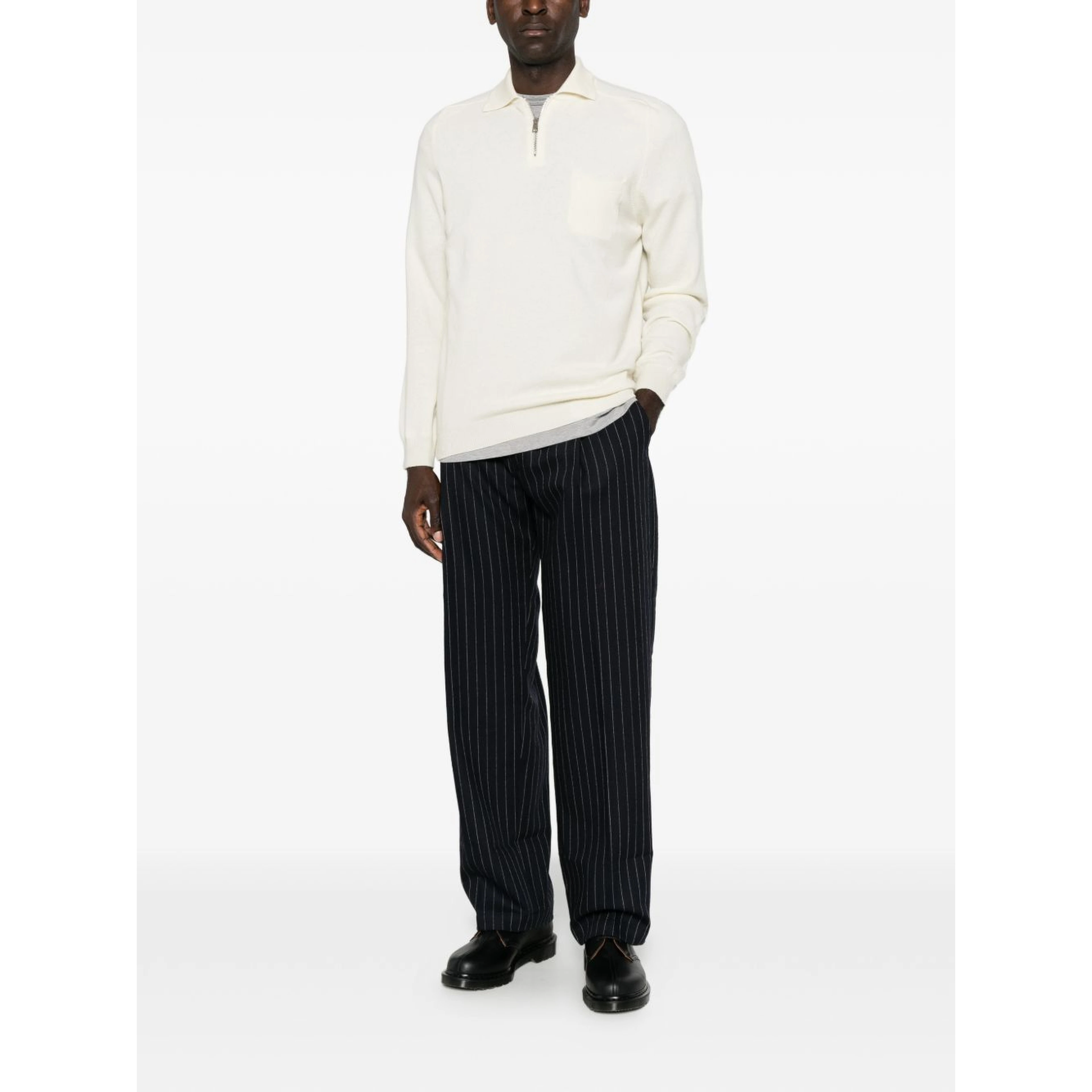 Amaranto Sweaters