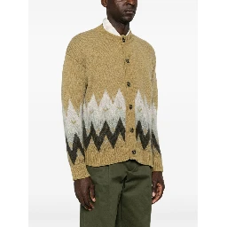 Amaranto Sweaters