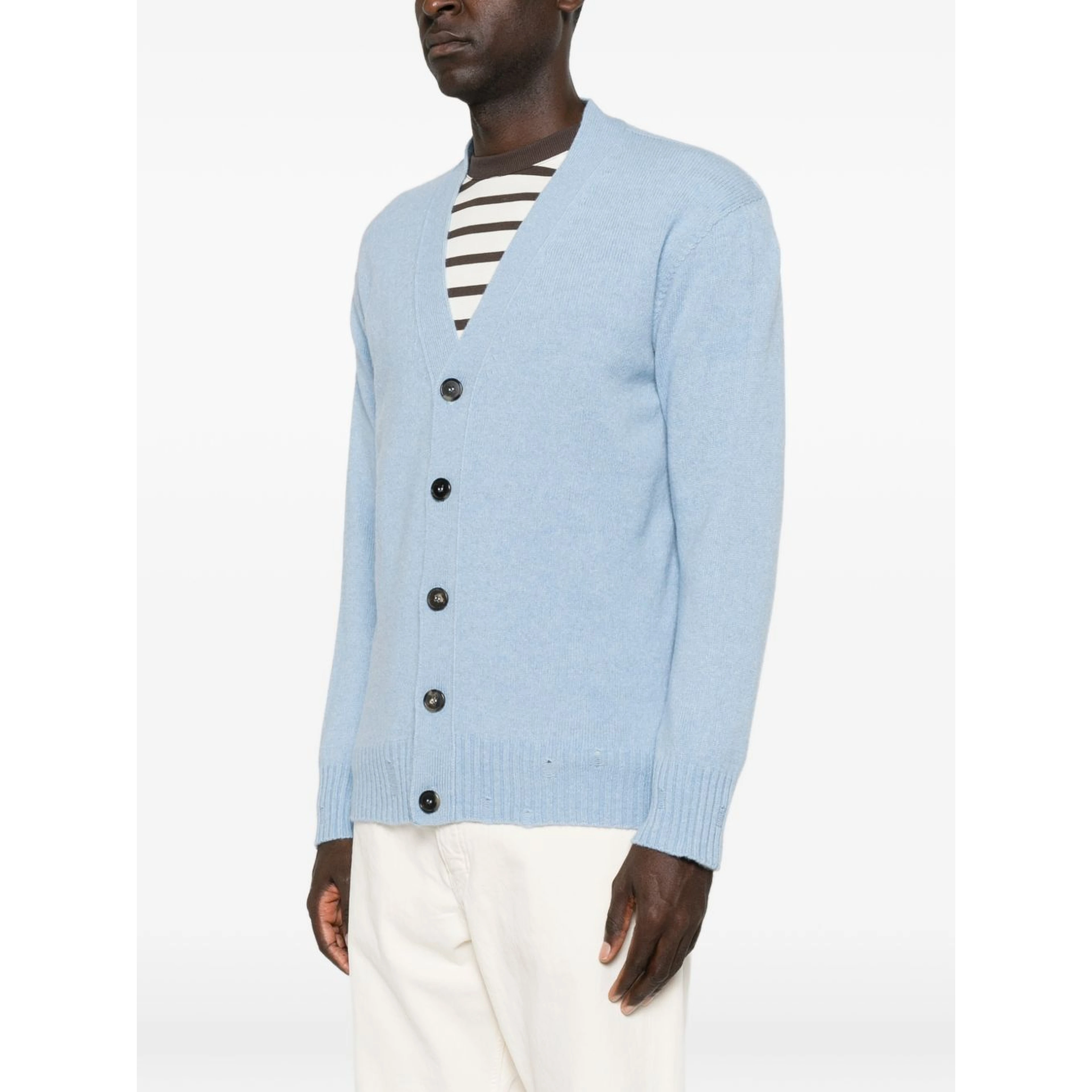 Amaranto Sweaters