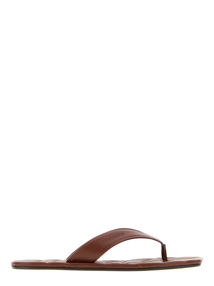 SLIPPER