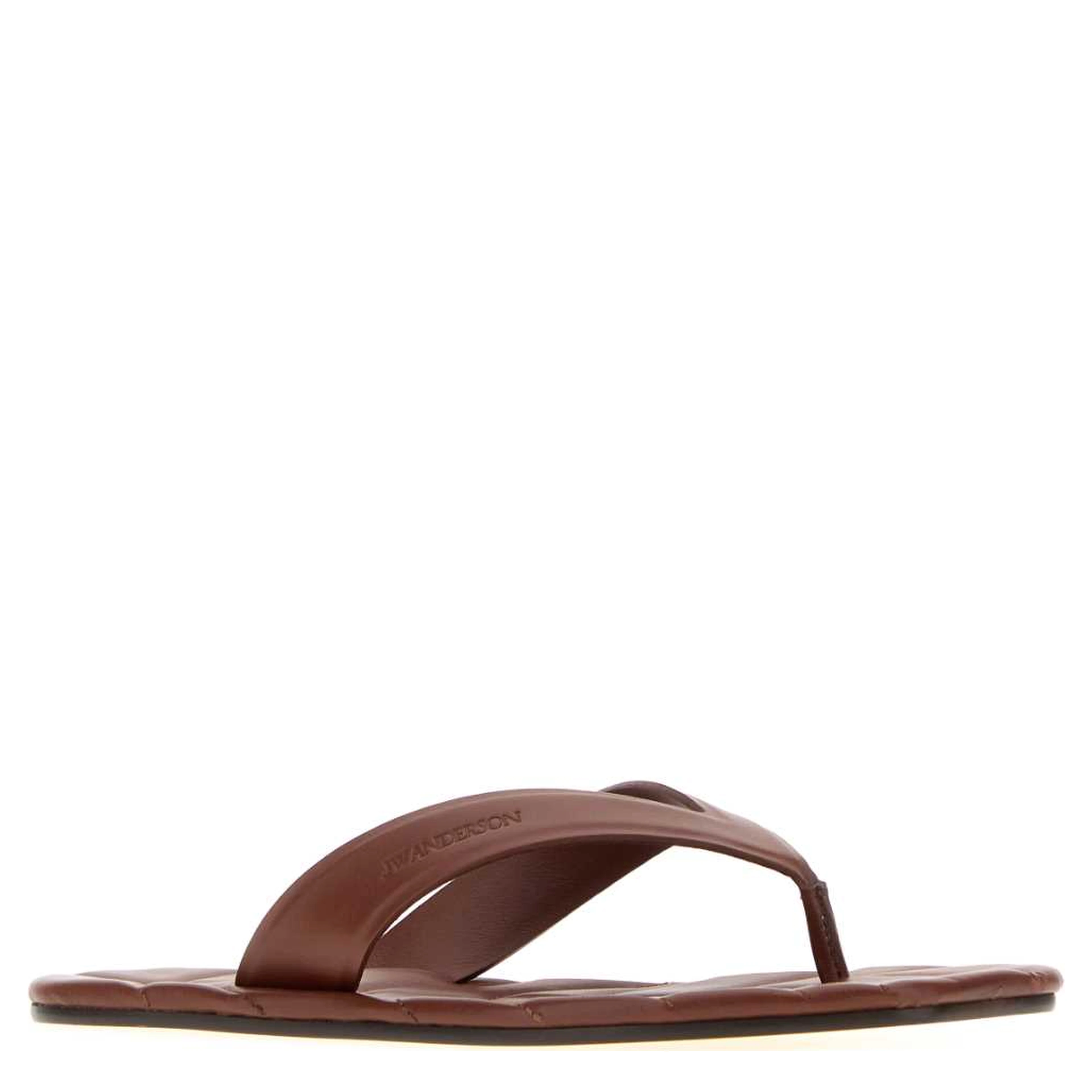 SLIPPER