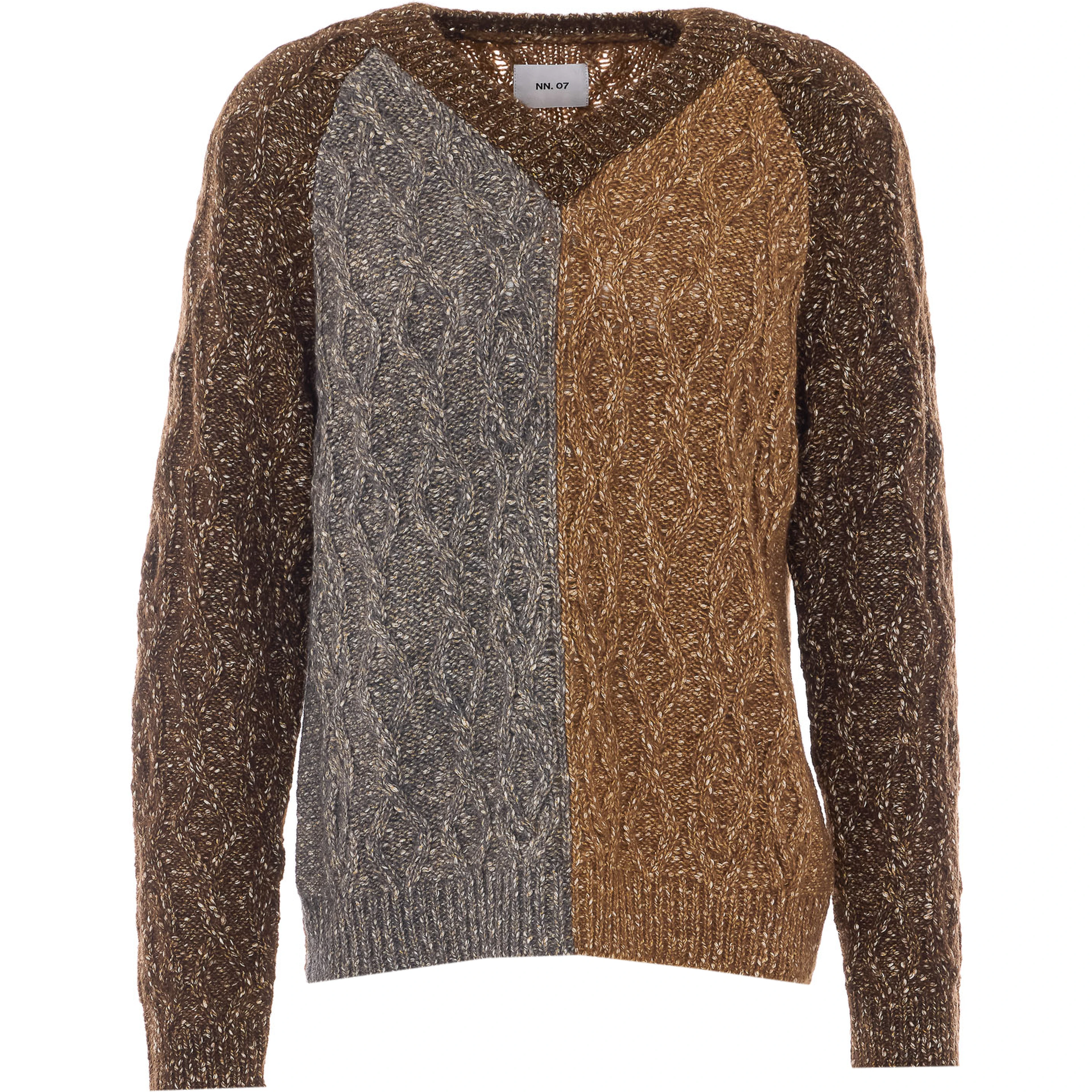 NN.07 Sweaters