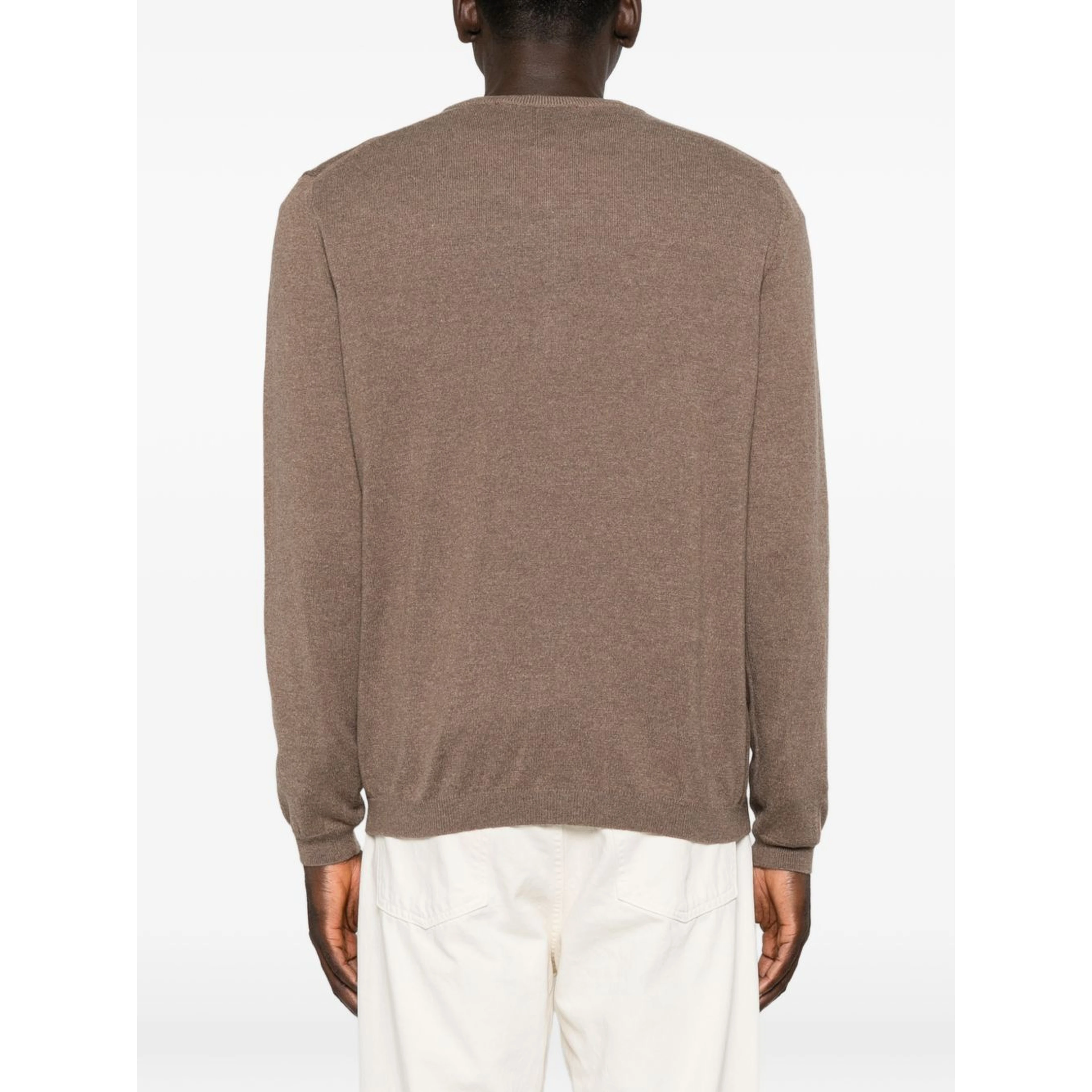 Amaranto Sweaters
