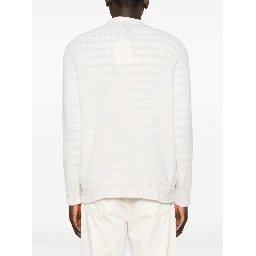 Amaranto Sweaters