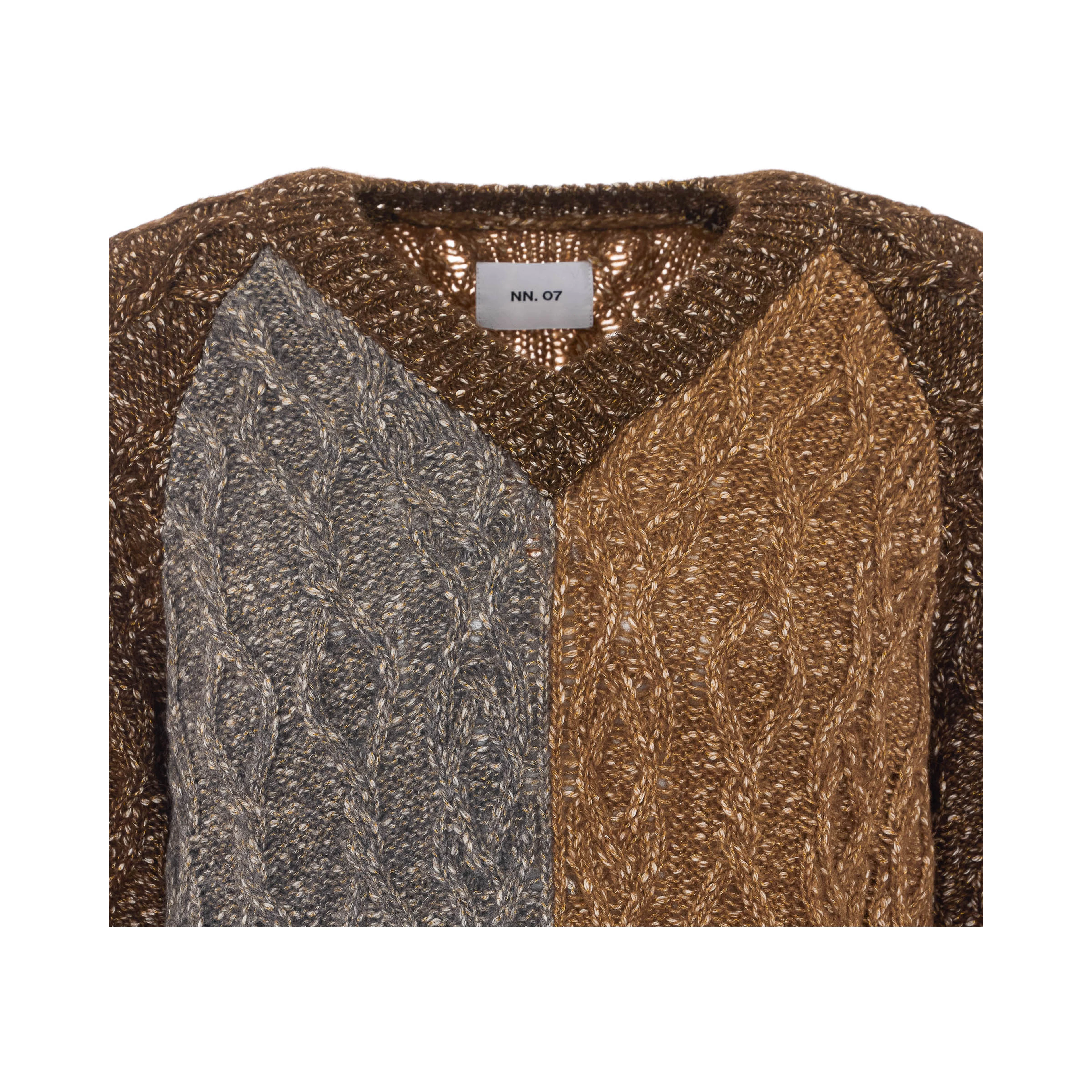 NN.07 Sweaters