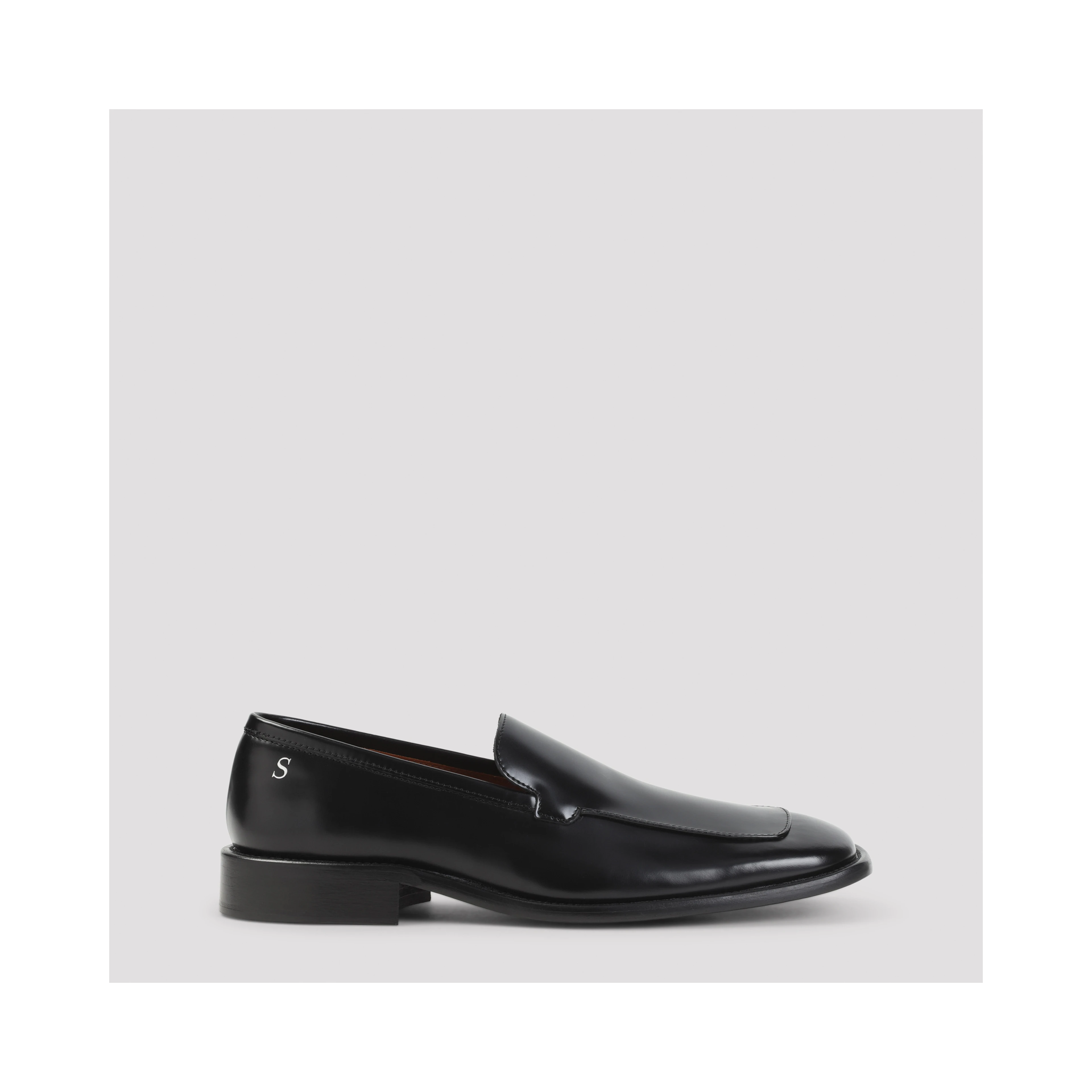 LOAFER