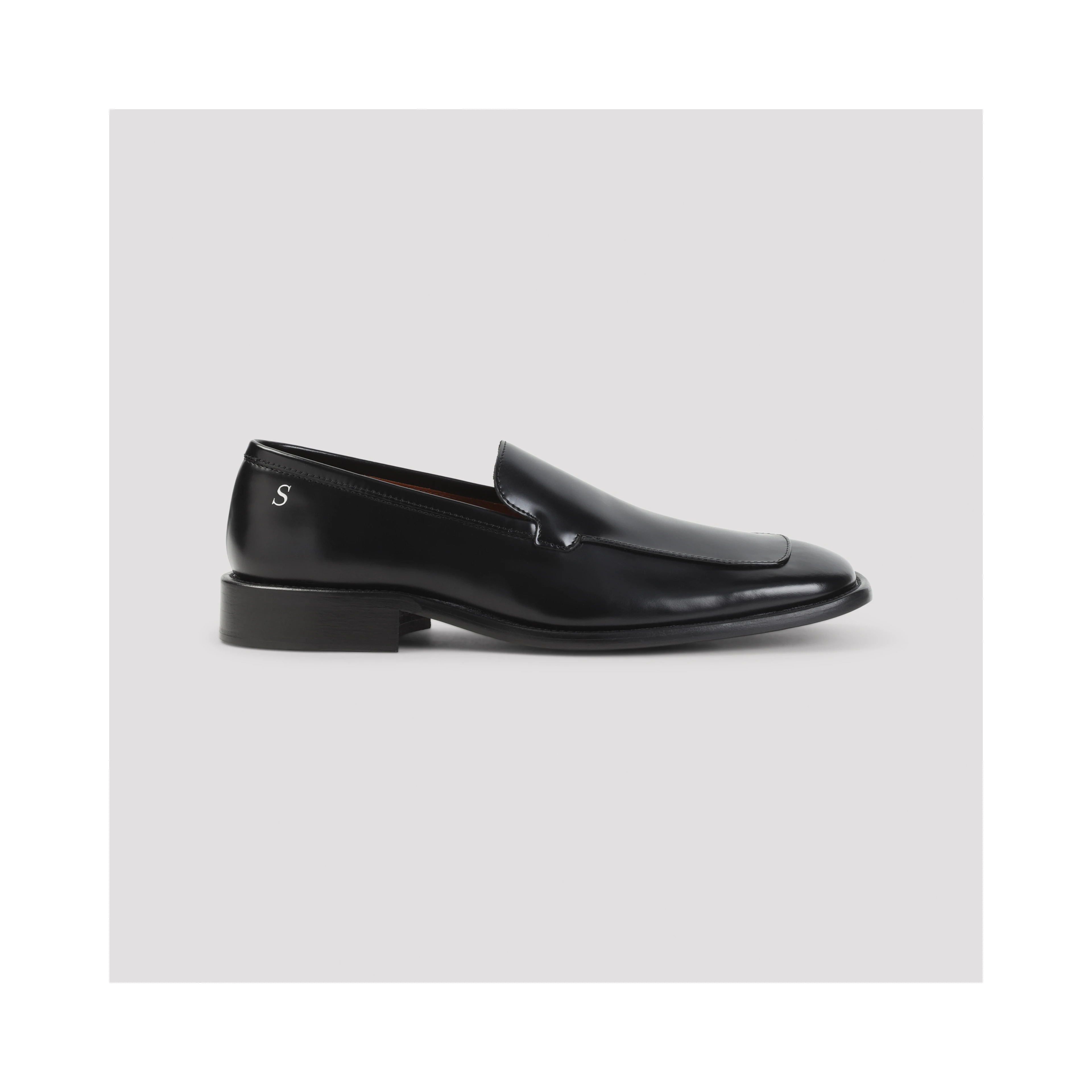 LOAFER