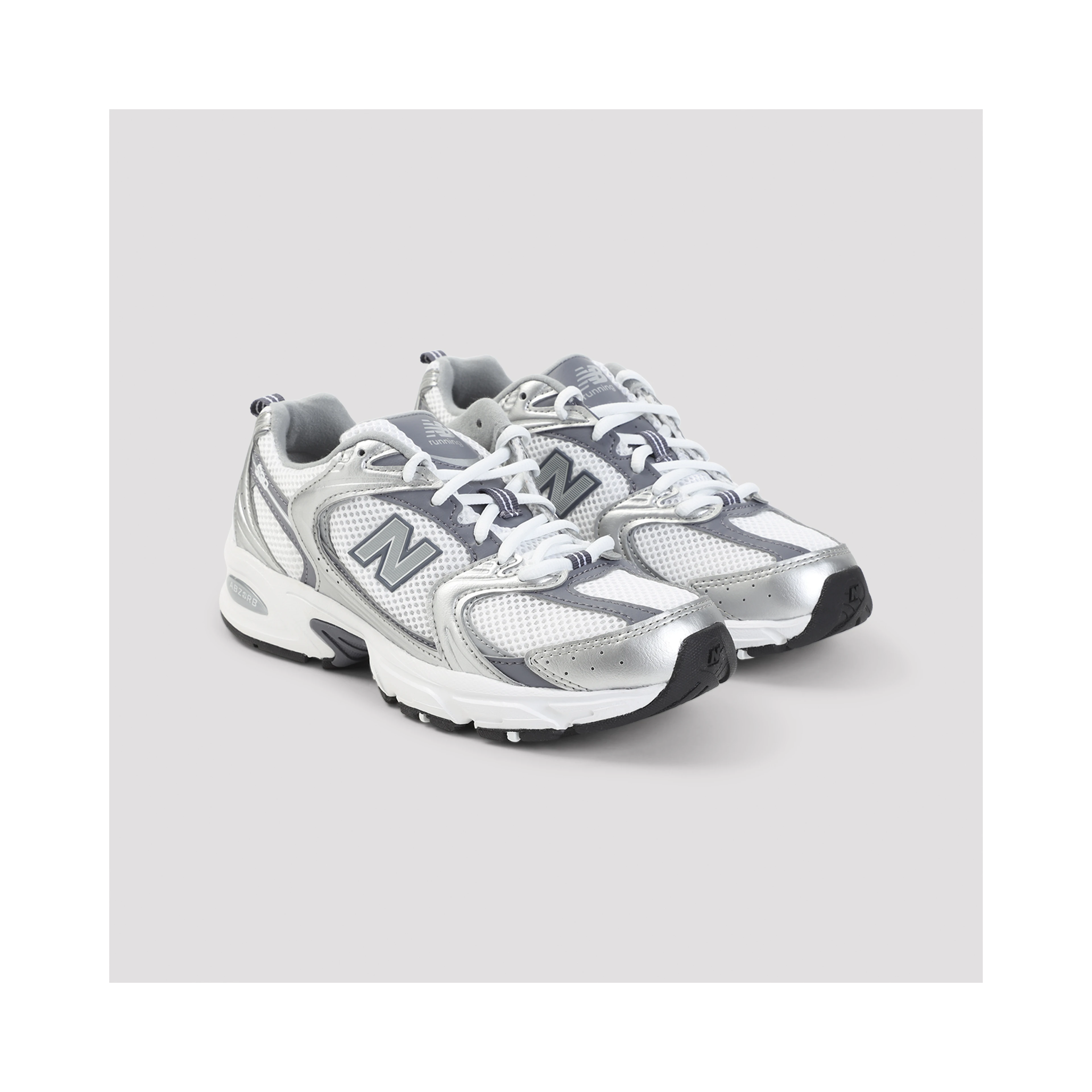 530 SNEAKERS