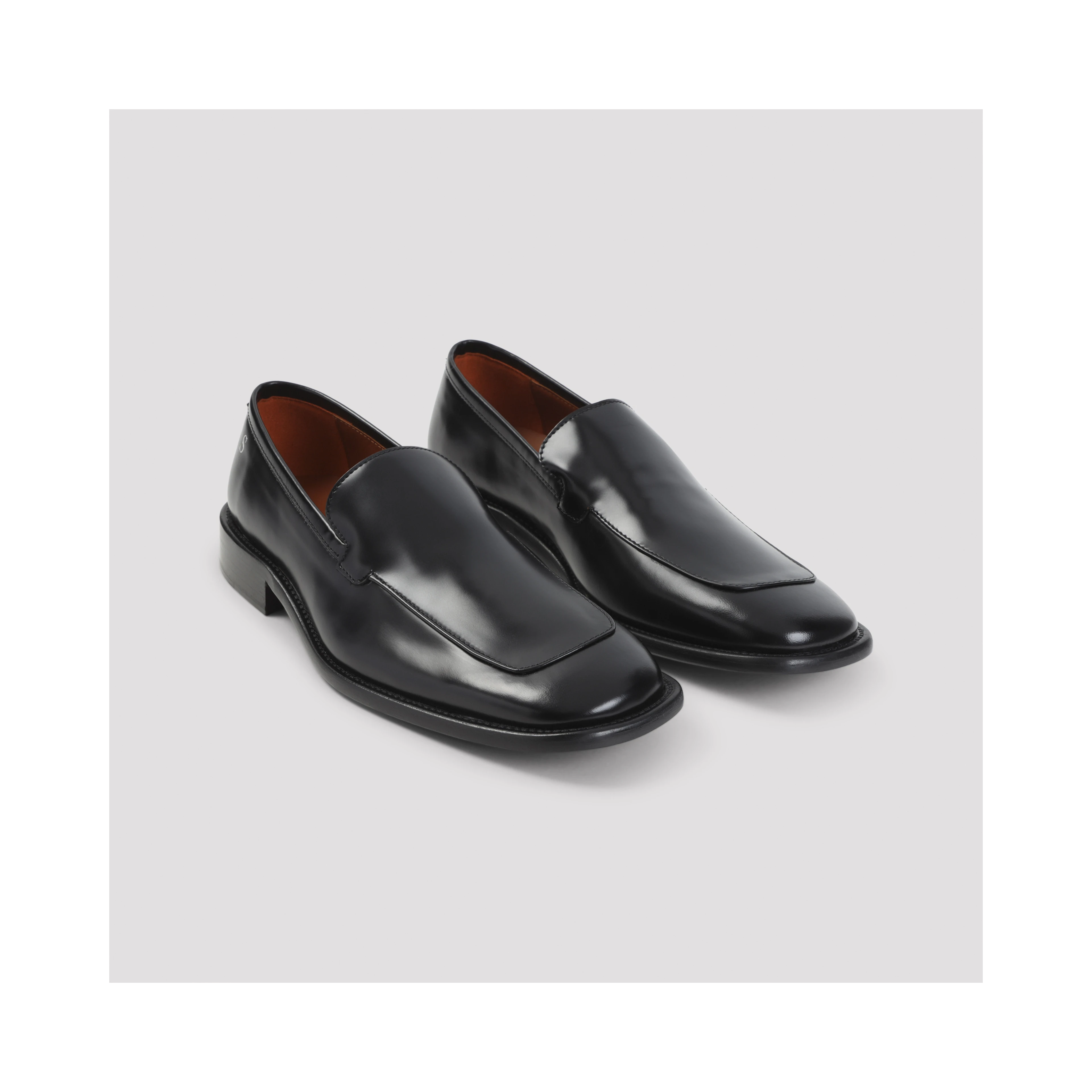 LOAFER