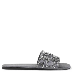 SANDAL