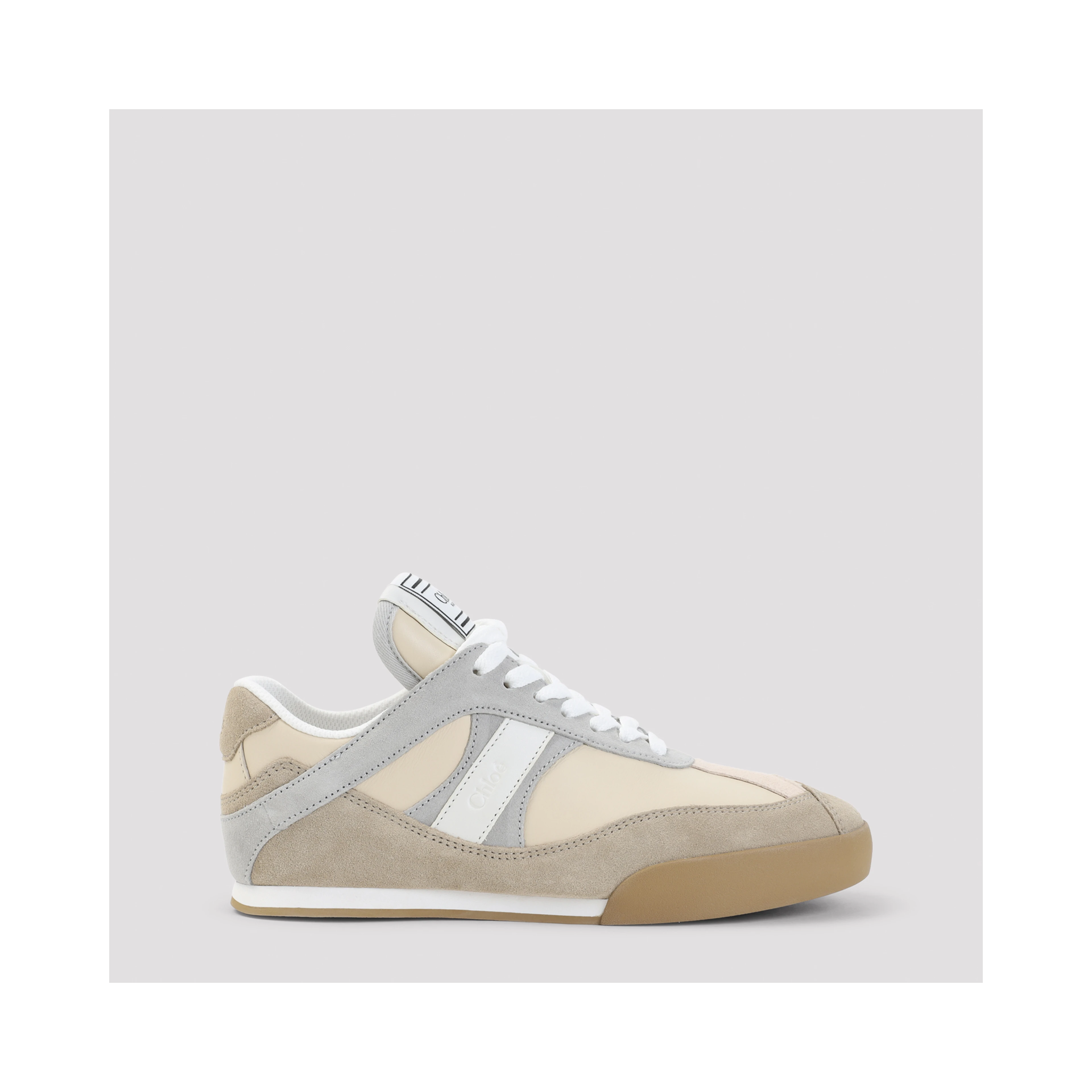 KICK SNEAKERS