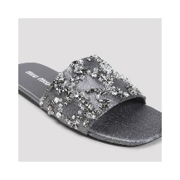 SANDAL