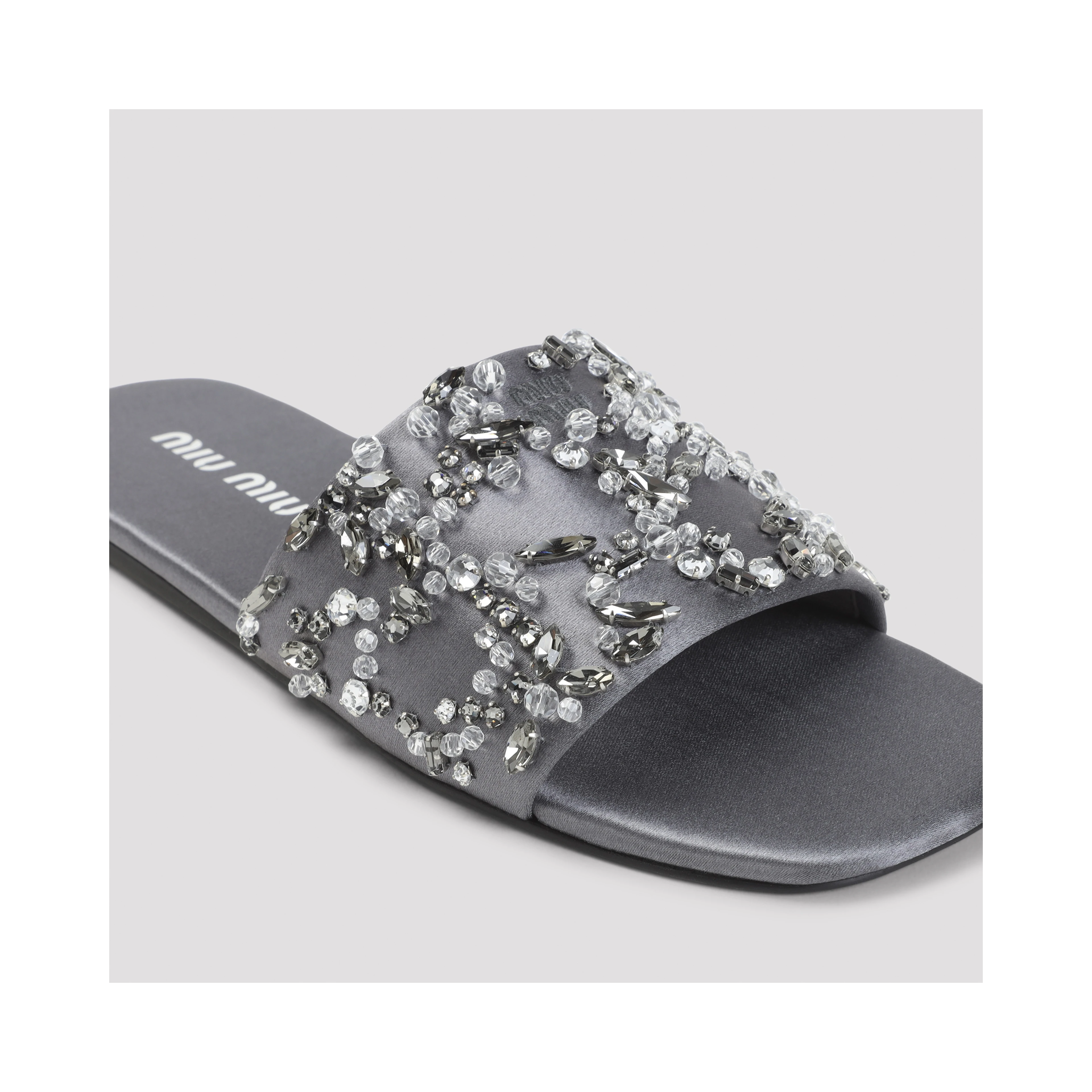 SANDAL