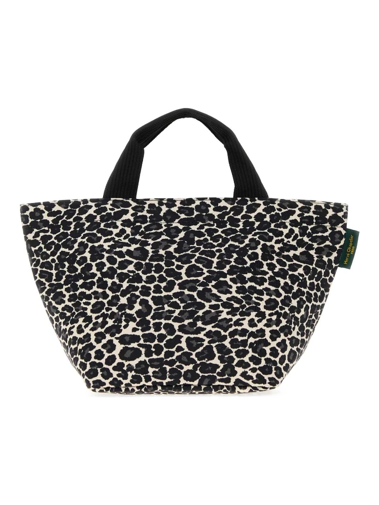 Medium tote, square base, inside pocket