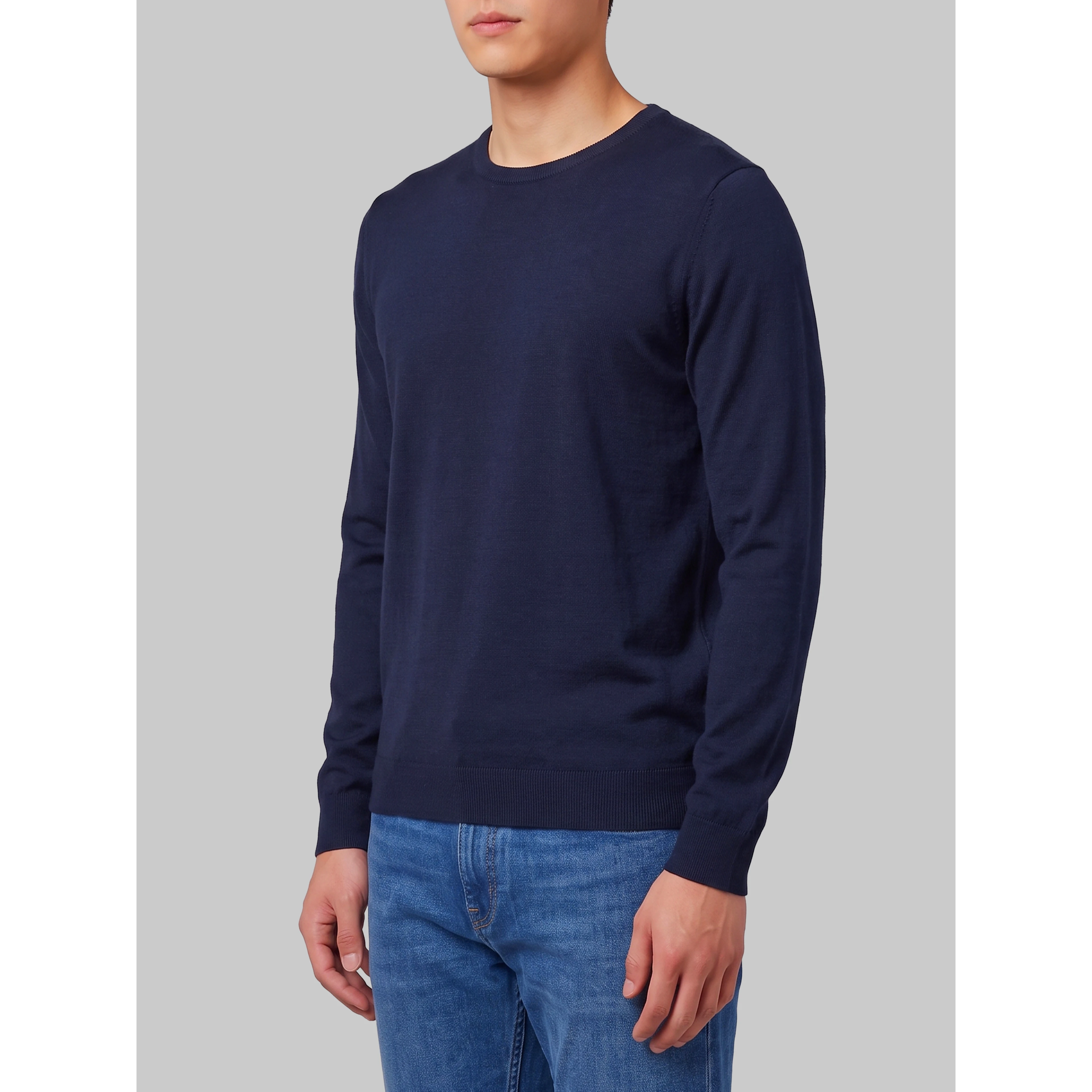 Lundy crew neck jumper in midnight
