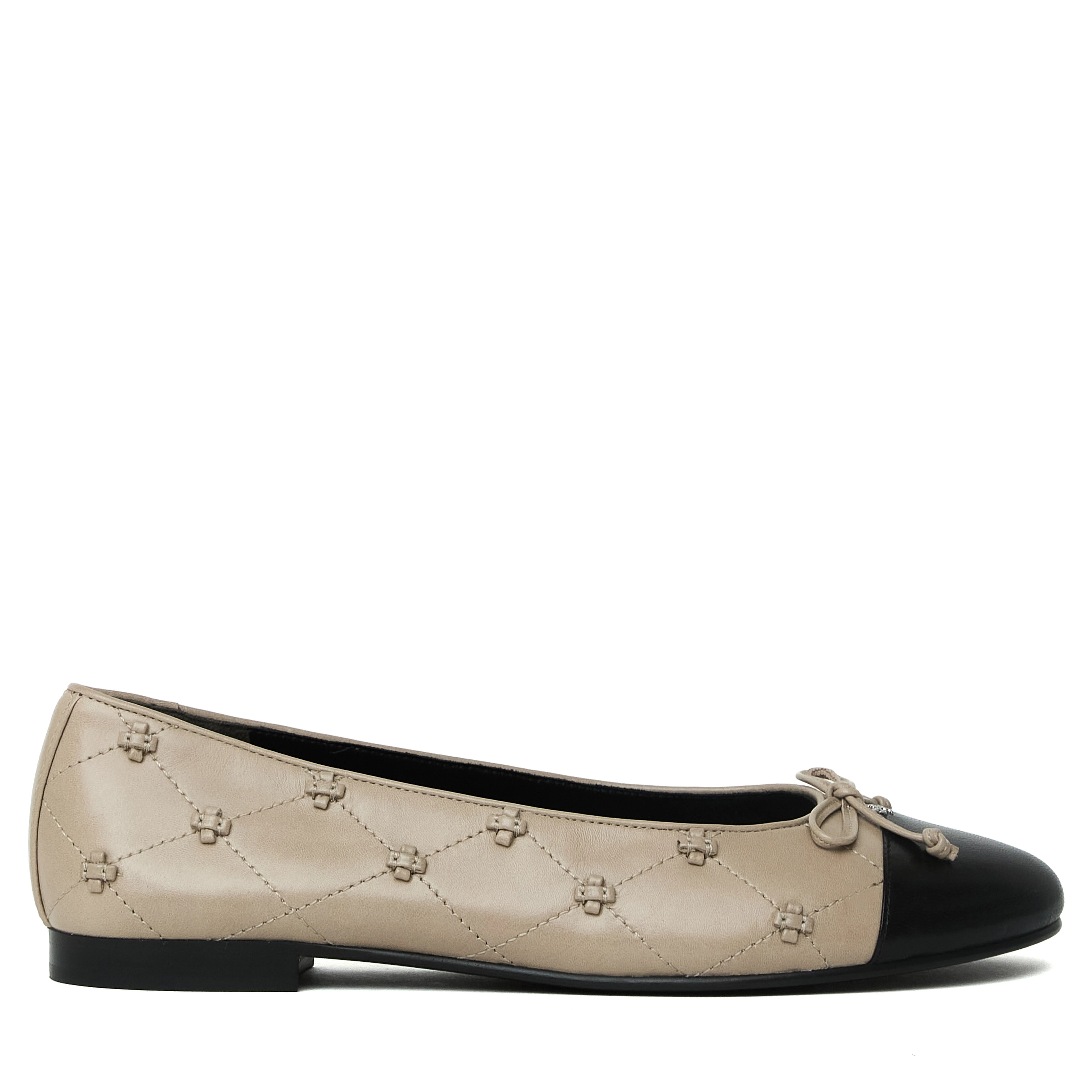 Cap-Toe Bunny Knot Ballet
