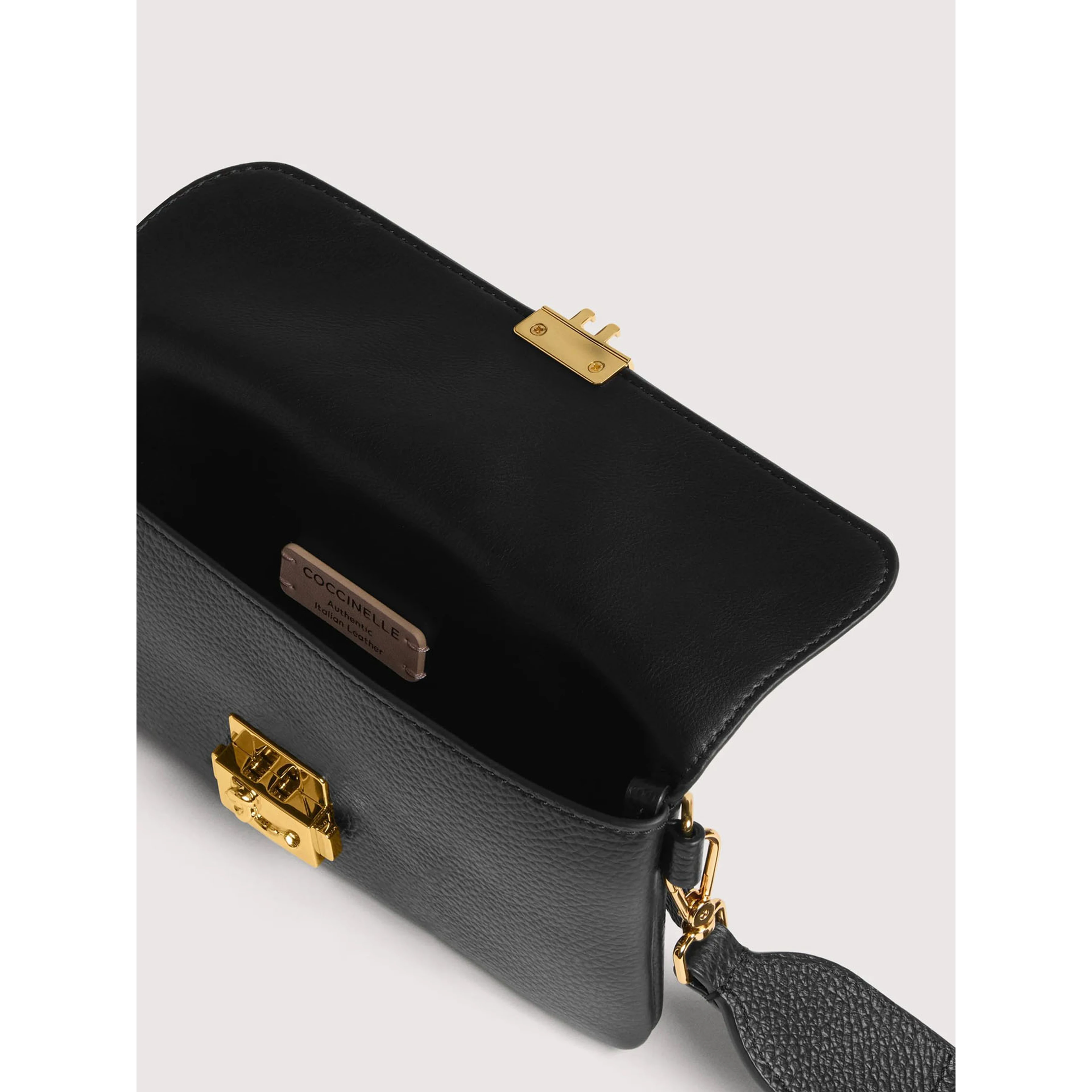 COCCINELLE C-ME LOCK bag