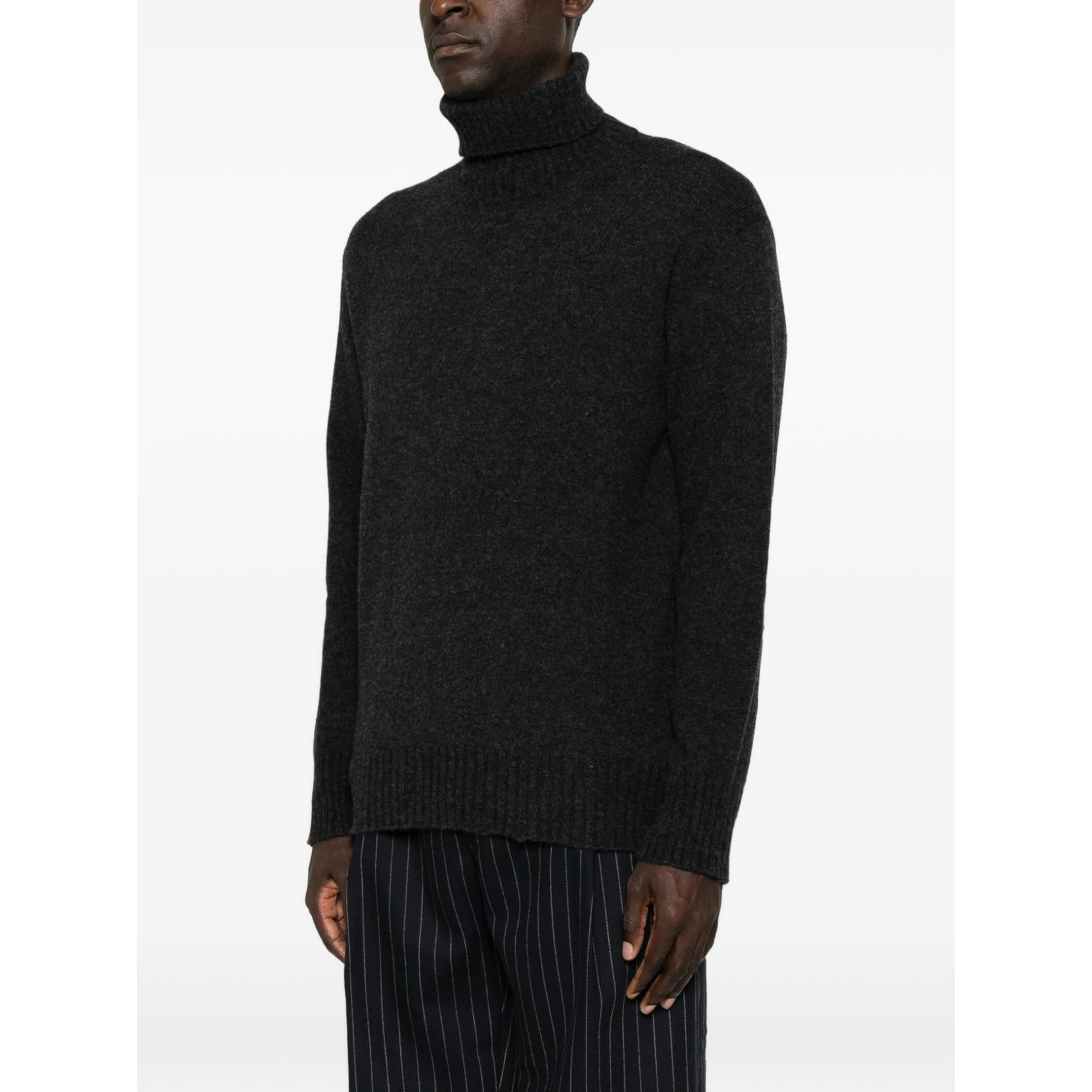 AMARANTO Sweaters