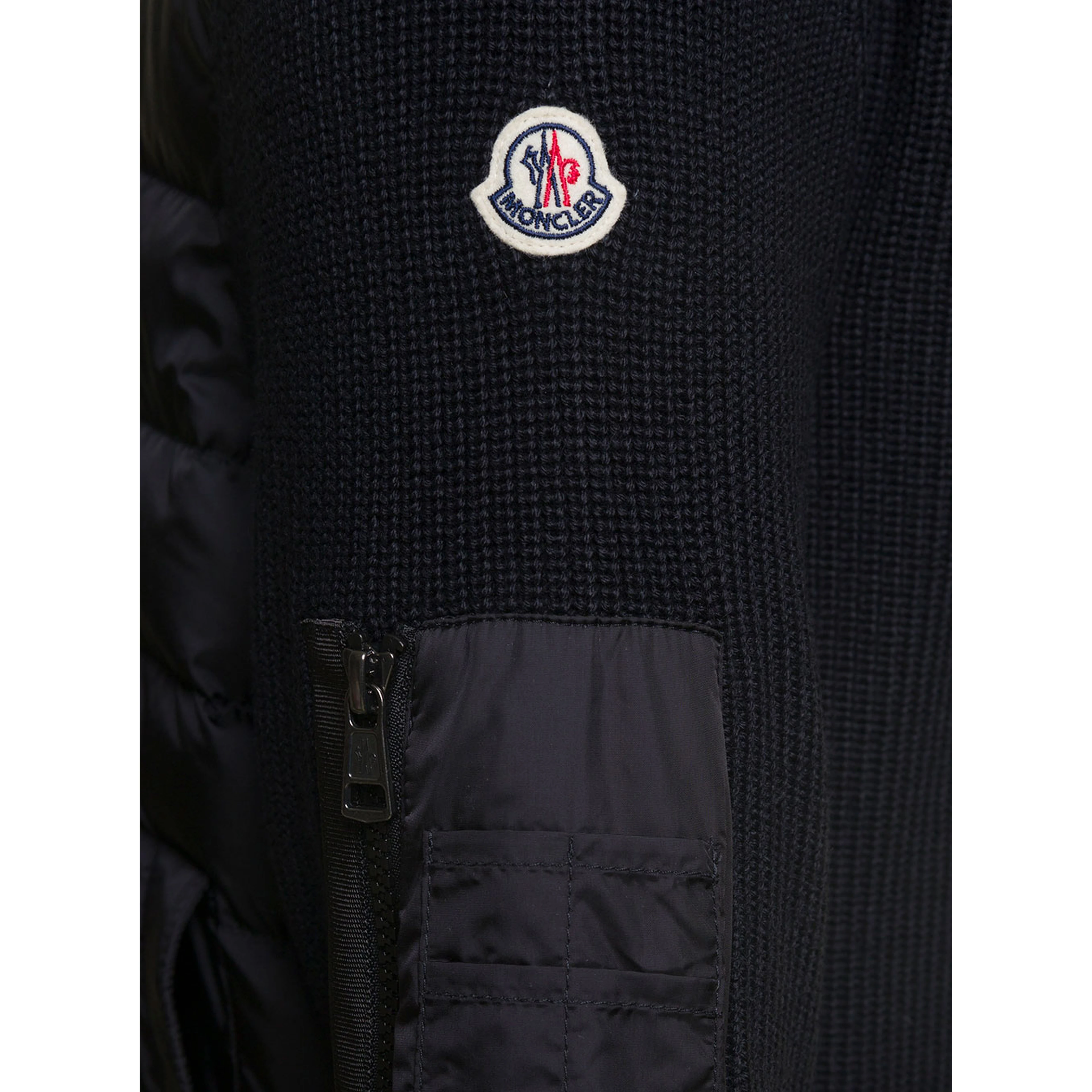 Cardigan con Cappucico e Patch Logo sulla Manica in Tessuto Tecnico e Lana Nero Uomo