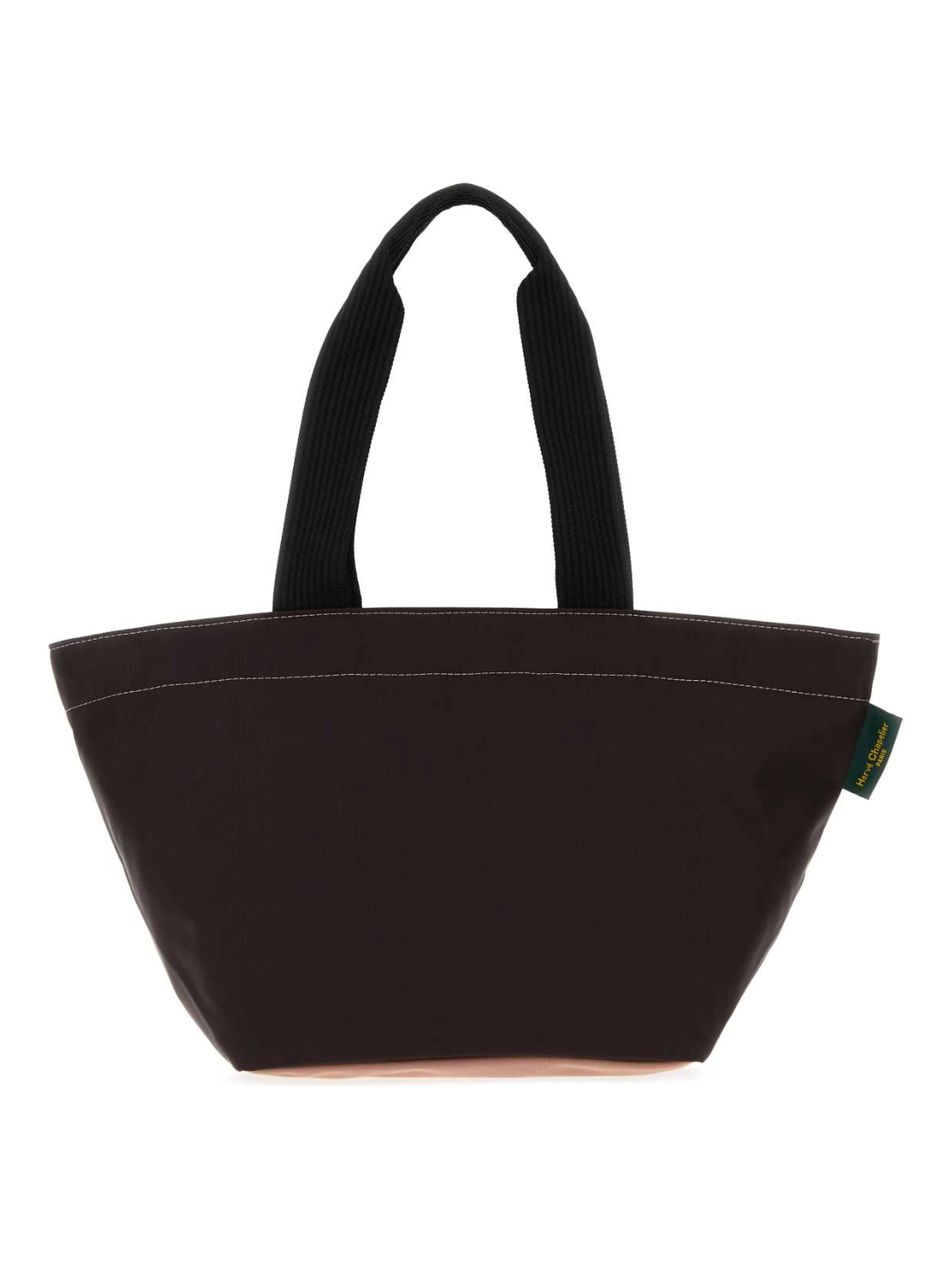 Medium tote, square base, inside pocket