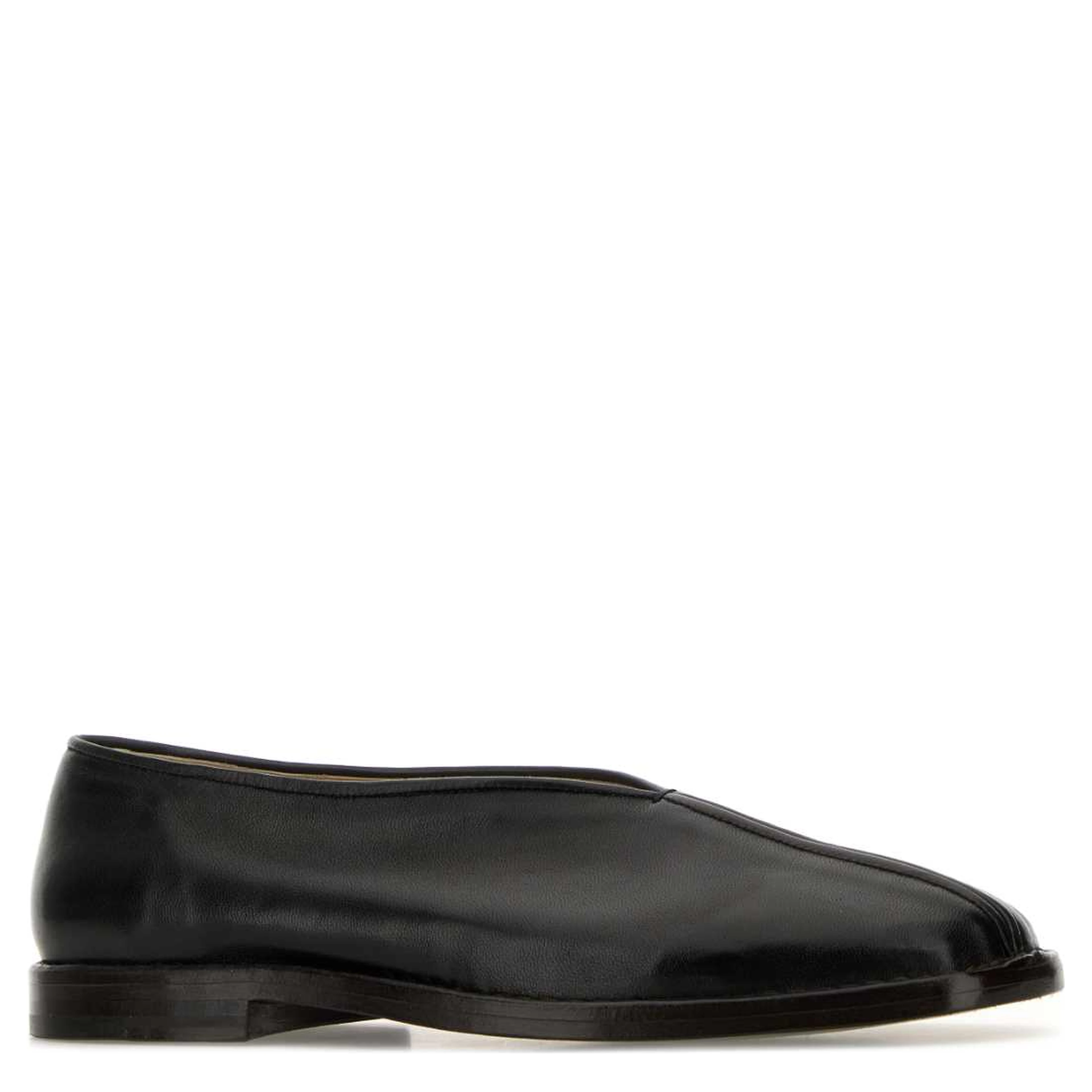 FLAT PIPED SLIPPERS