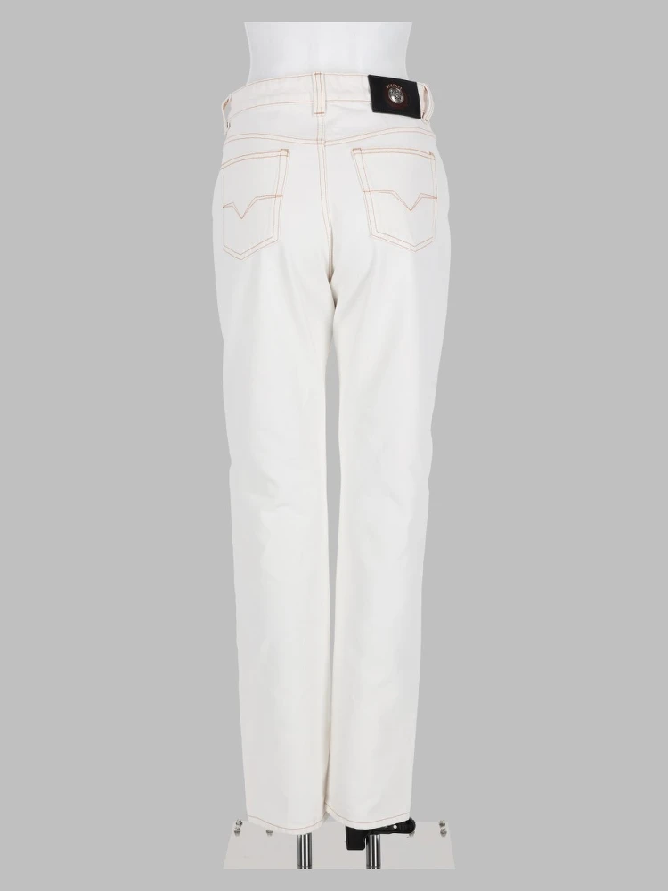 Jeans con Logo alternative